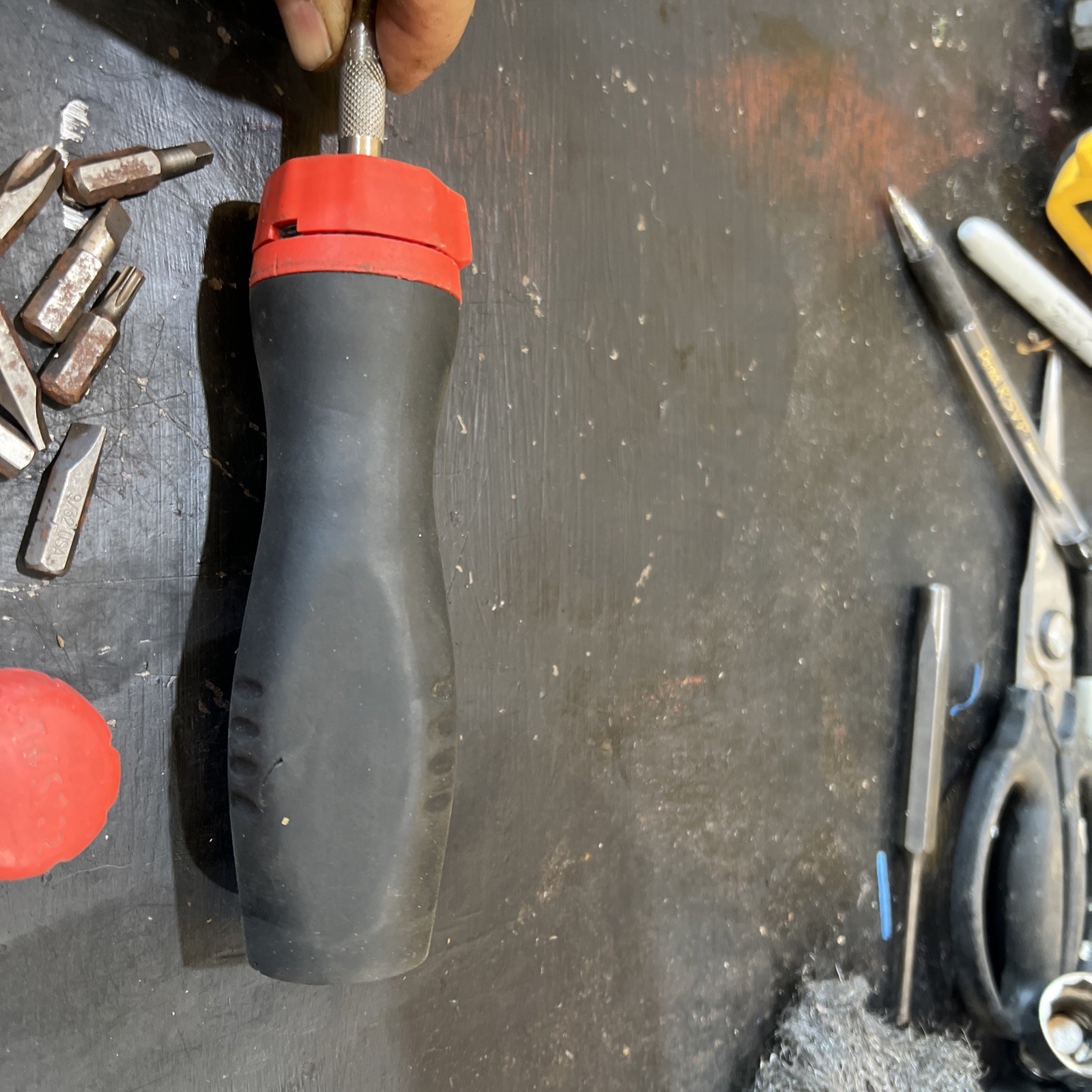 Snap-on Tools Red Ratcheting Soft Grip Screwdriver SGDMRC4 super nice