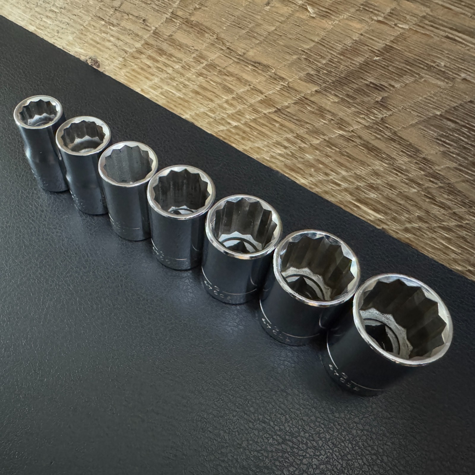 Craftsman USA 1/2 Drive SAE Socket Set 7pc 1/2-7/8″ 12PT -G- 47502-47512 Vintage