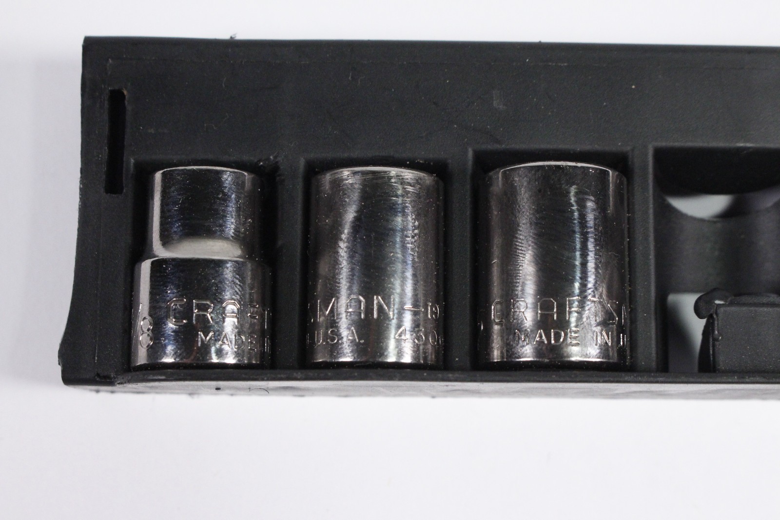 Craftsman USA 8-Piece 1/2″ Drive 6-Point G Series SAE Socket Set 3/8” to 7/8″