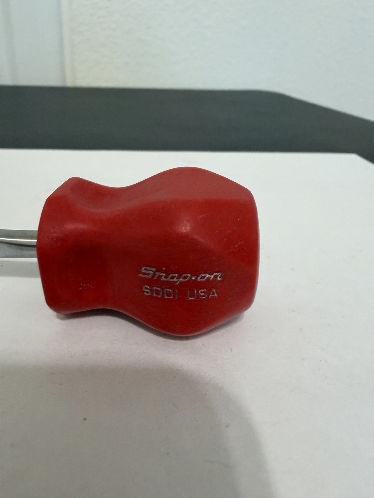 SNAPON SDD1 Phillips head Stub Red Screwdriver