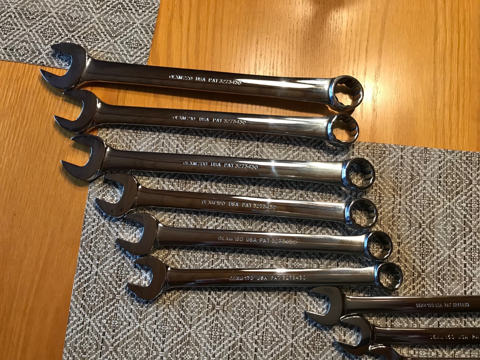 Snap-on OEXM713 – 13 Piece Metric Standard Handle 12Pt Combination Wrench Nice !