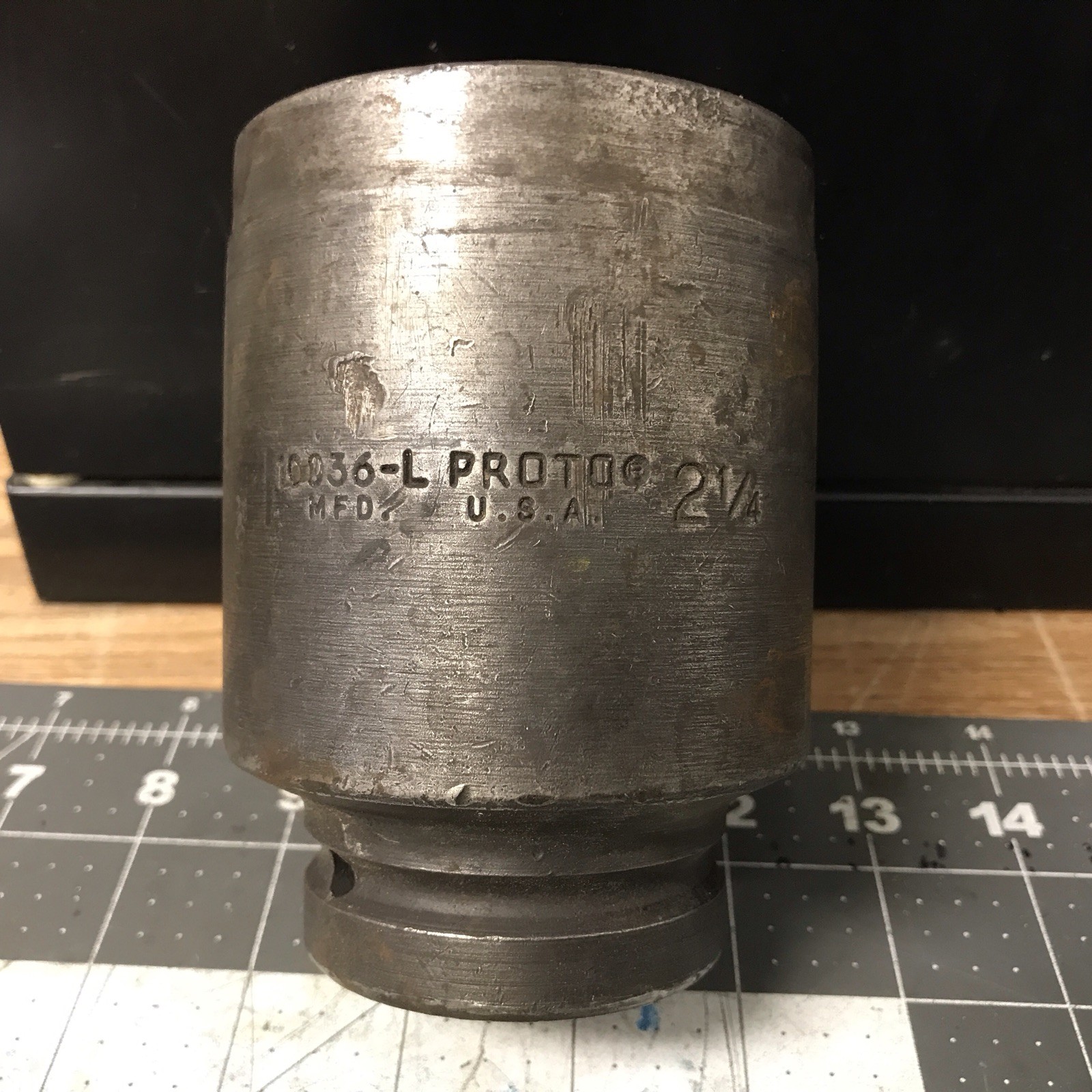 PROTO #10036L IMPACT SOCKET 2-1/4″ 1″ DRIVE 6-PT(LB71B)