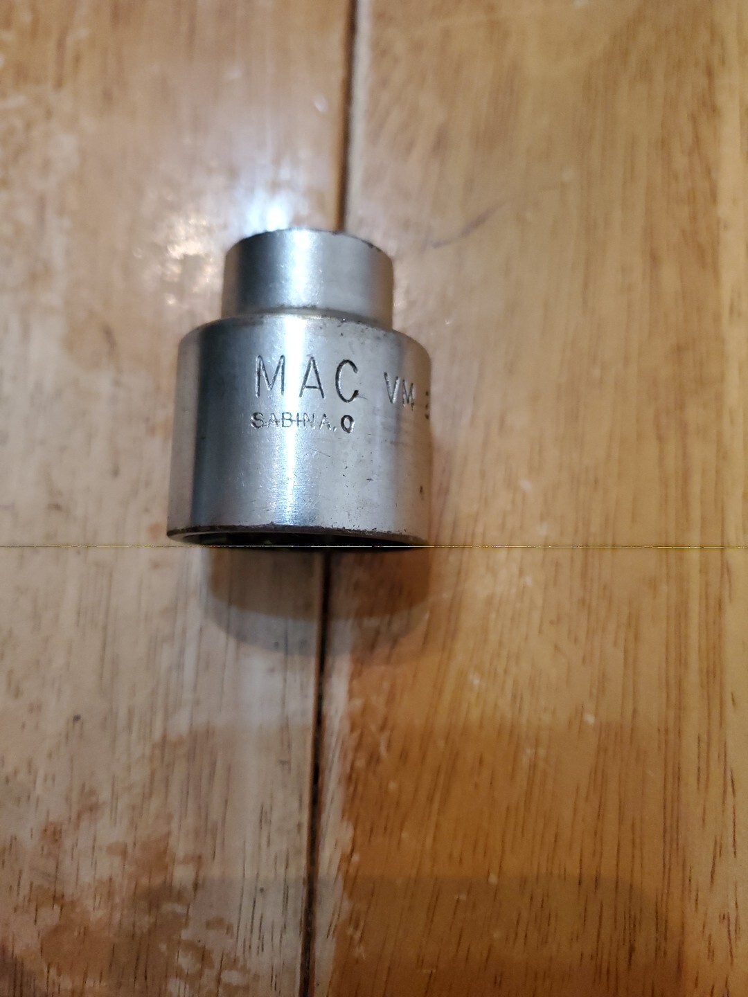 Mac Tools Sabina Vintage 1/2″ Drive 27MM 12PT Shallow Chrome Socket USA VM27-2