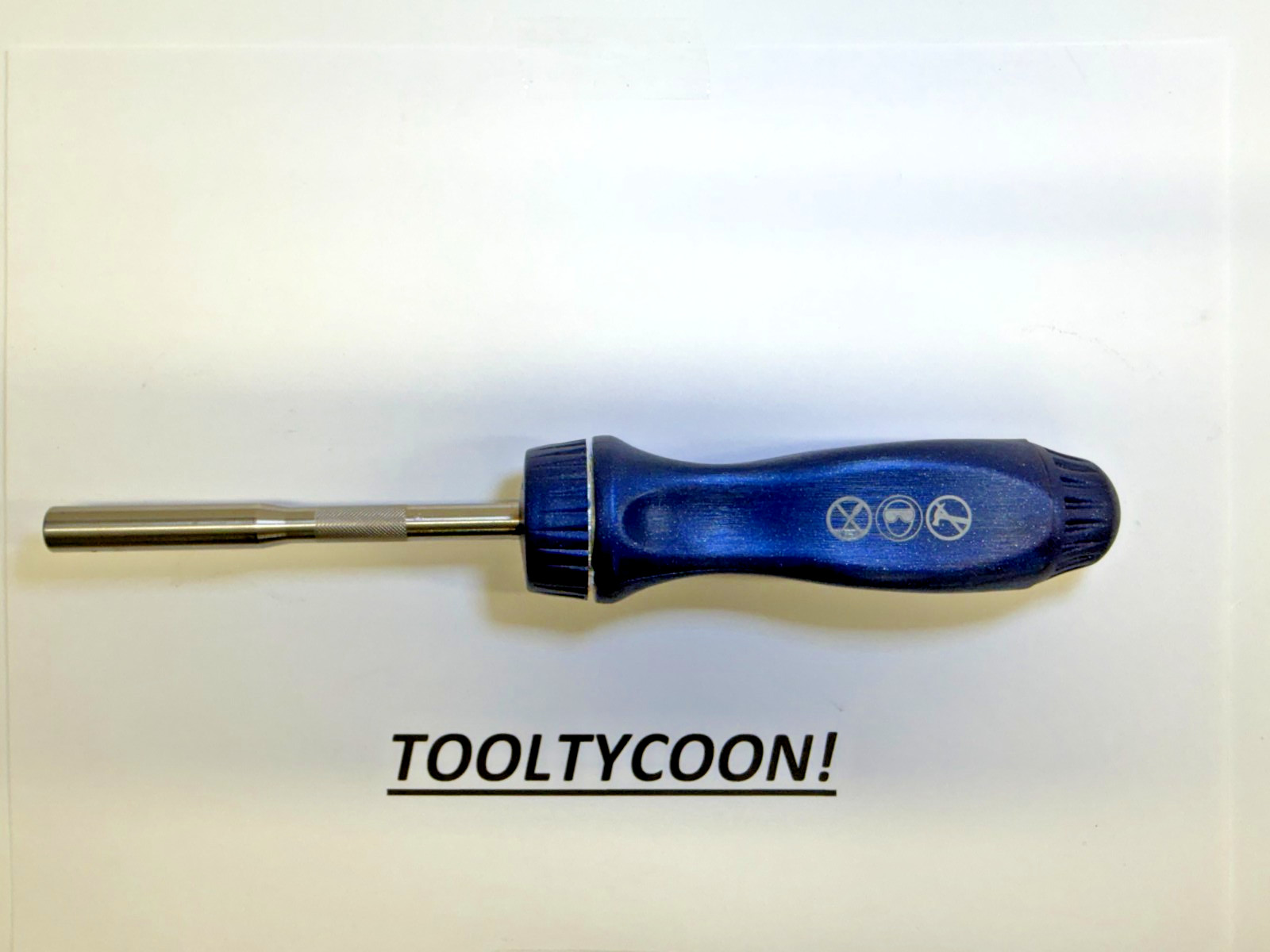 Snap-on Tools NEW USA 105th Anniversary Ratcheting Screwdriver w/Bits SSDMR4BCV