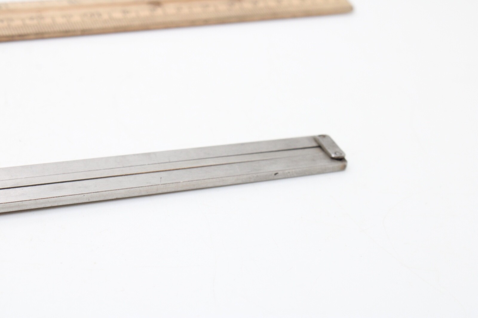 Mitutoyo Caliper 9″ Measures to 7″ Stainless Steel No Case