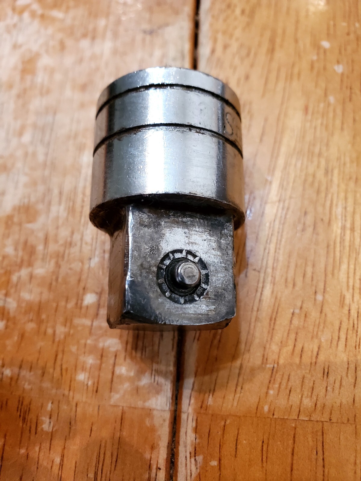 Snap On 1/2″F To 3/4″M Drive Locking Button Adaptor Socket LA12