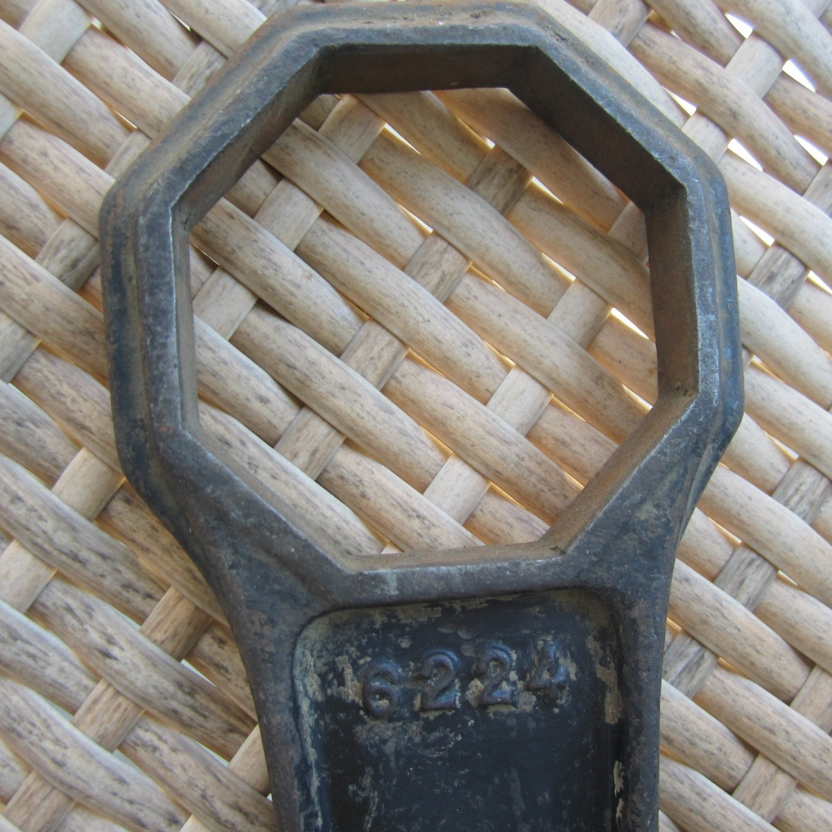 Houk Wire Wheel Wrench 6224 Buffalo 2-3/4 Inches