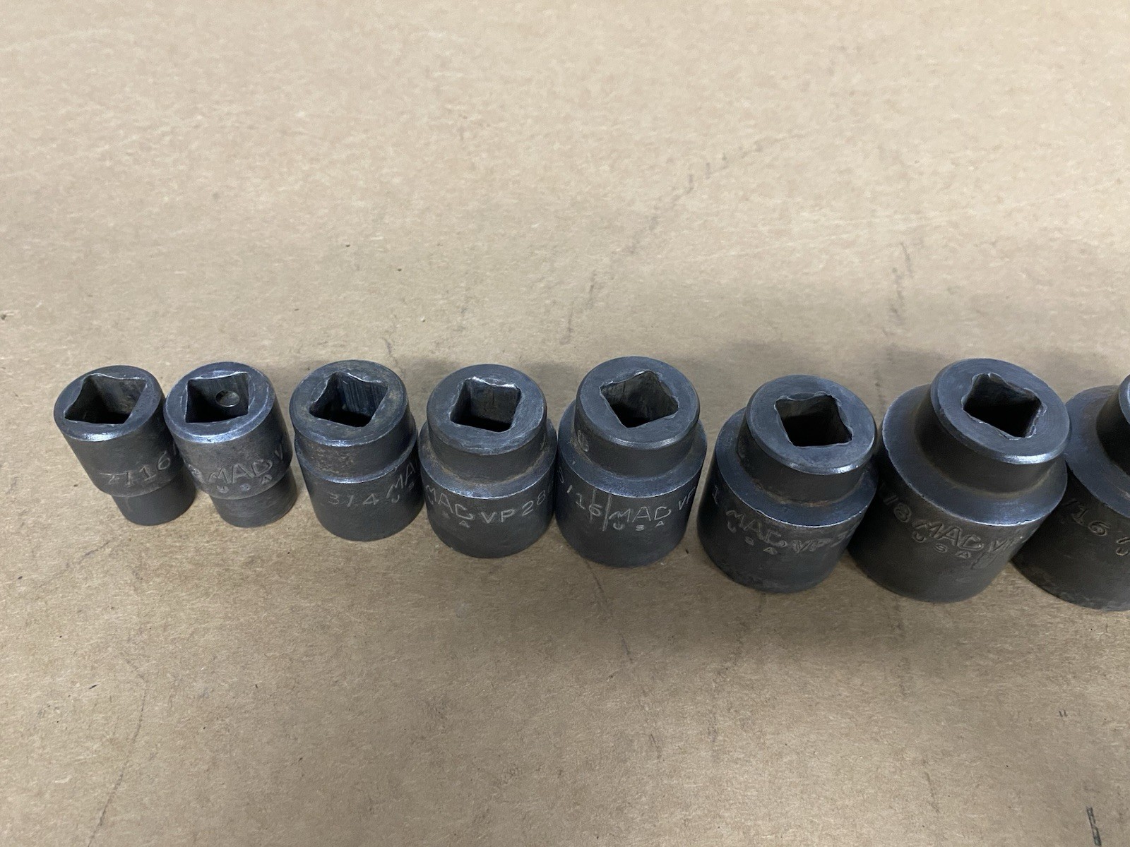 Mac Tools VP 1/2” Drive Shallow Impact Partial Socket Set 7/16”-1 1/4” 9pcs.