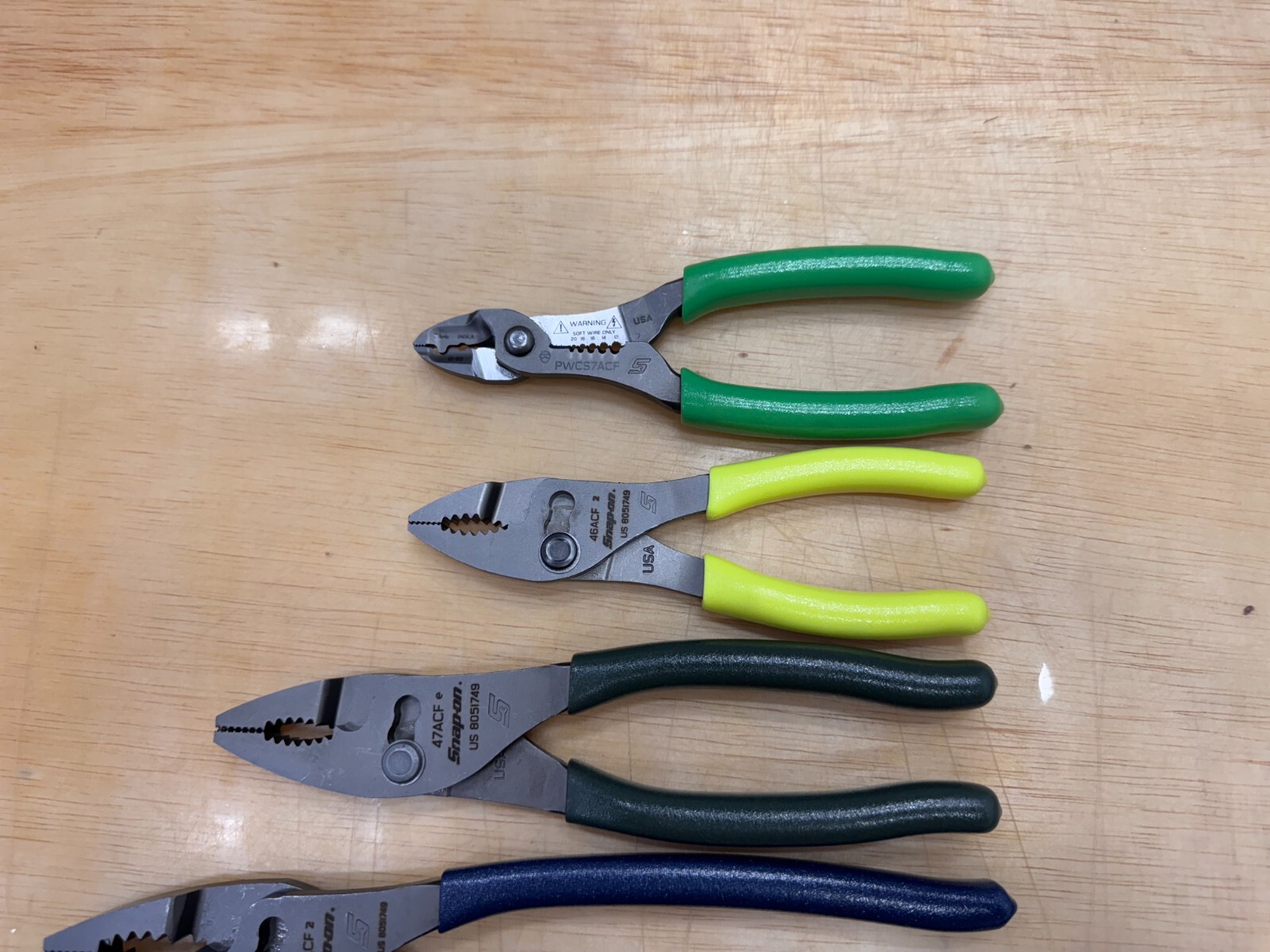 Snap-On Tools USA NEW 10pc MULTI-COLOR Soft Grip Assorted Plier Rack Set