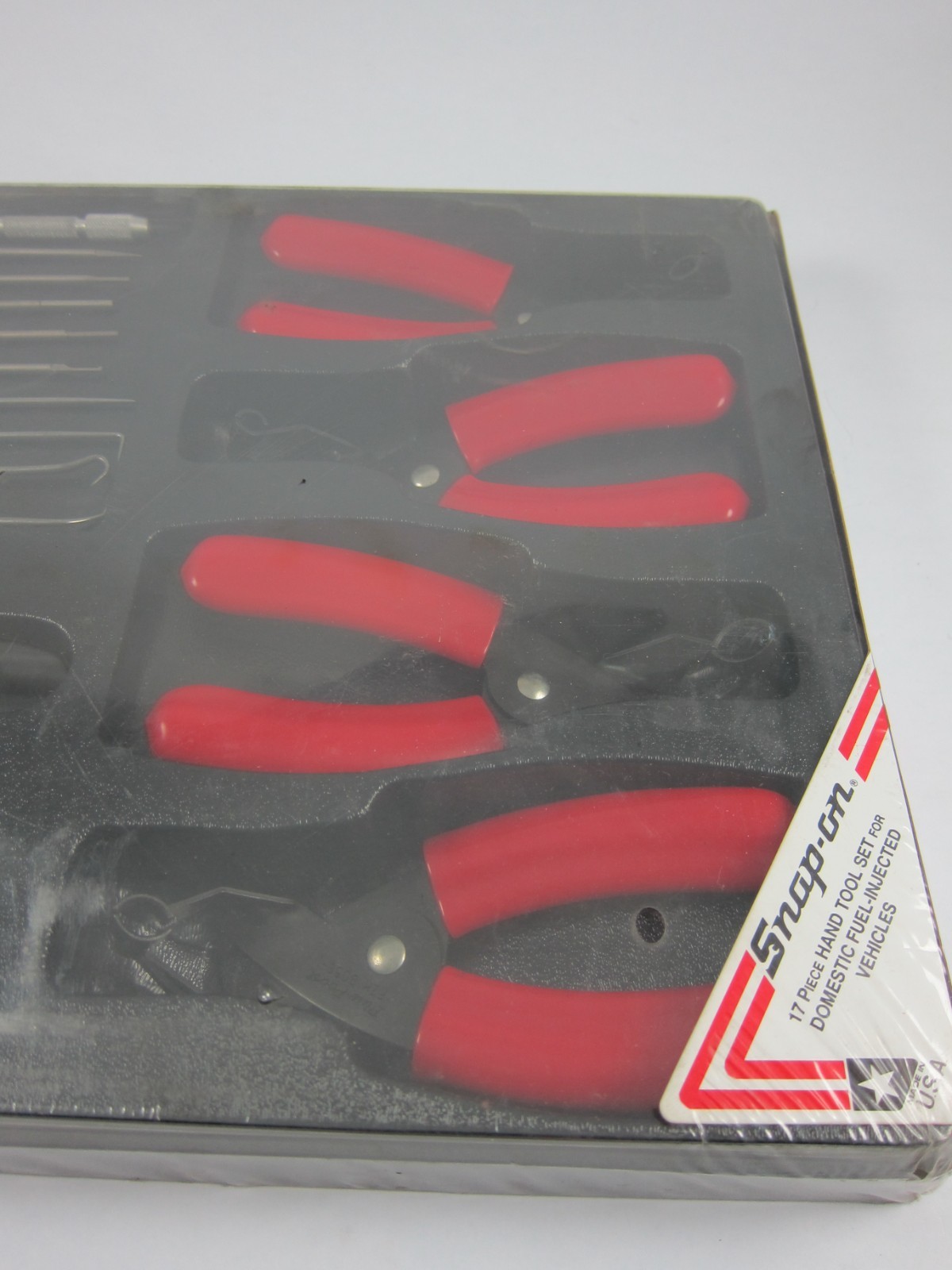 Snap On 17 Piece Set Domestic Fuel Injected Vehicles Vintage NOS Sealed FIUH17