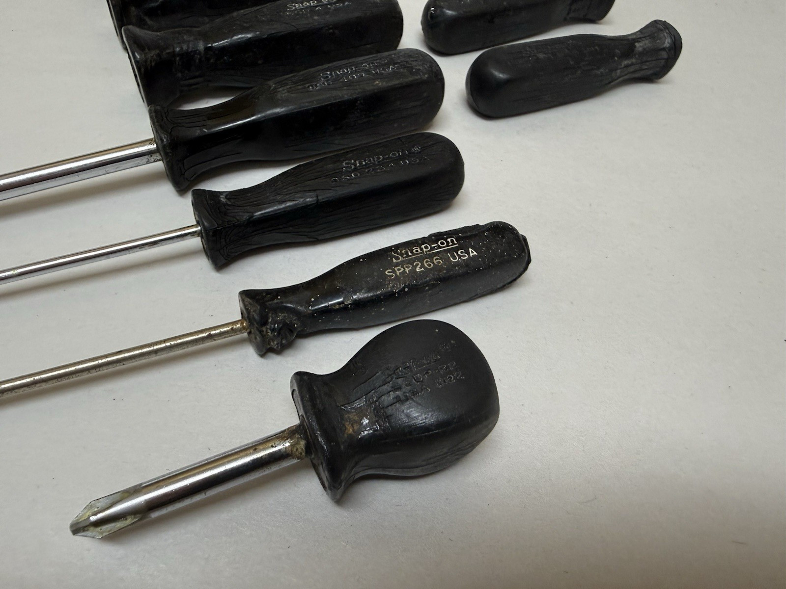 Damaged 9 pc Lot Snap-On USA Black Hard Handle Screwdriver Stubby Phillips SSD