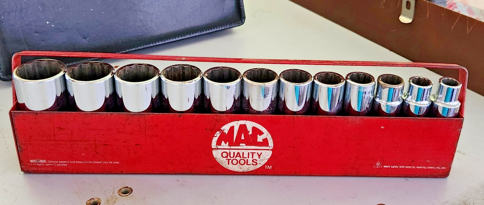 MAC Tools USA 12 pc 1/2″ drive Deep SAE Socket Set 12 pt 7/16 thru 1 1/8 in Tray