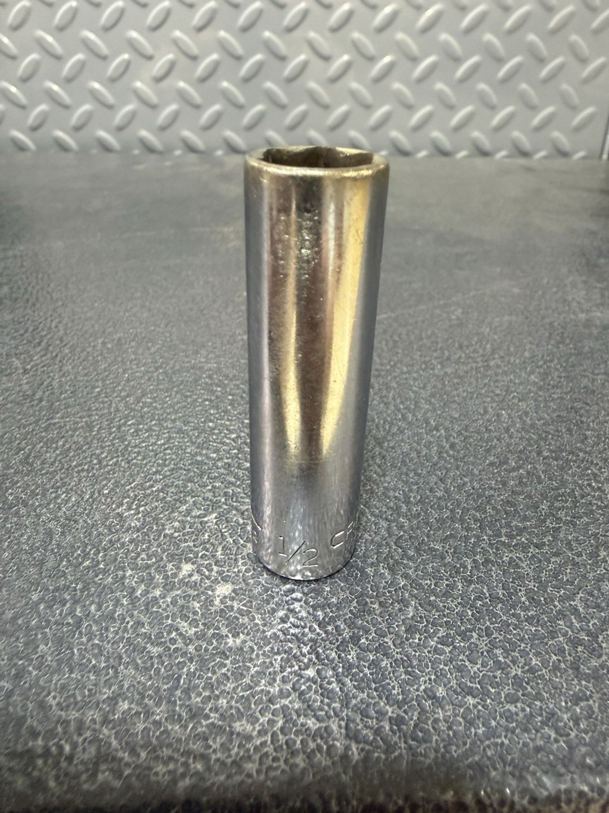 Vtg 1/2″ Craftsman V-Series P/N 43332 – 3/8″ Drive 6-Point Deep Socket USA Made