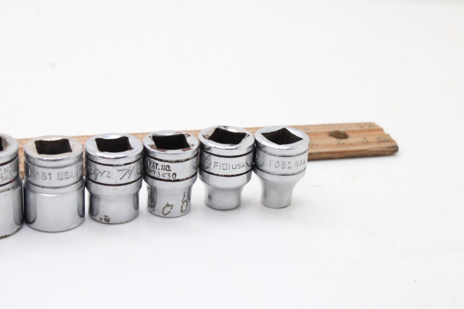 Snap-on F081 – F281 1/4-7/8″ 3/8″ Drive 12 Point 12 Piece SAE Chrome Set USA