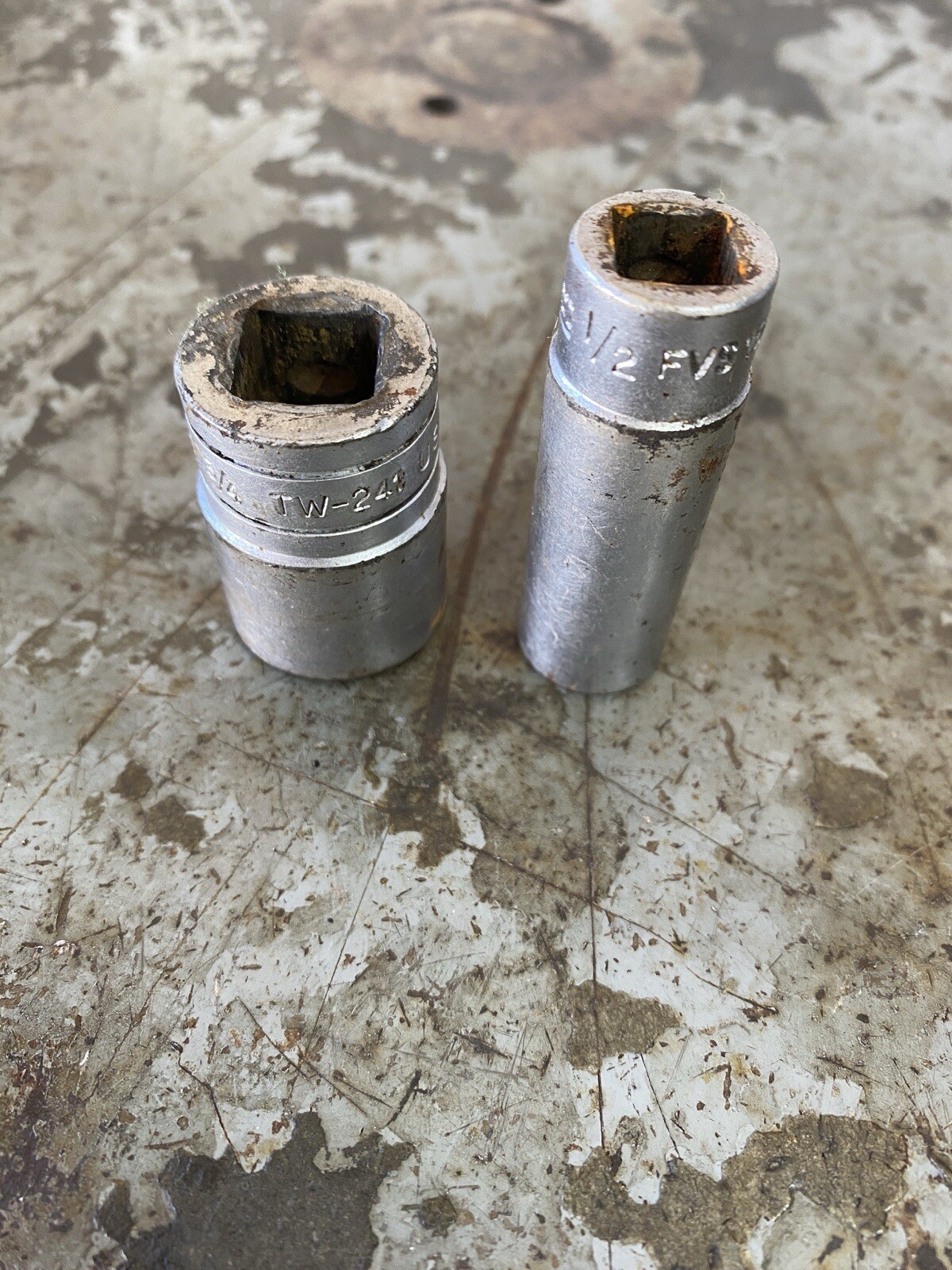 2 Snap On Underlined Logo Sockets 3/4” TW-241 And FVS-161 1/2”