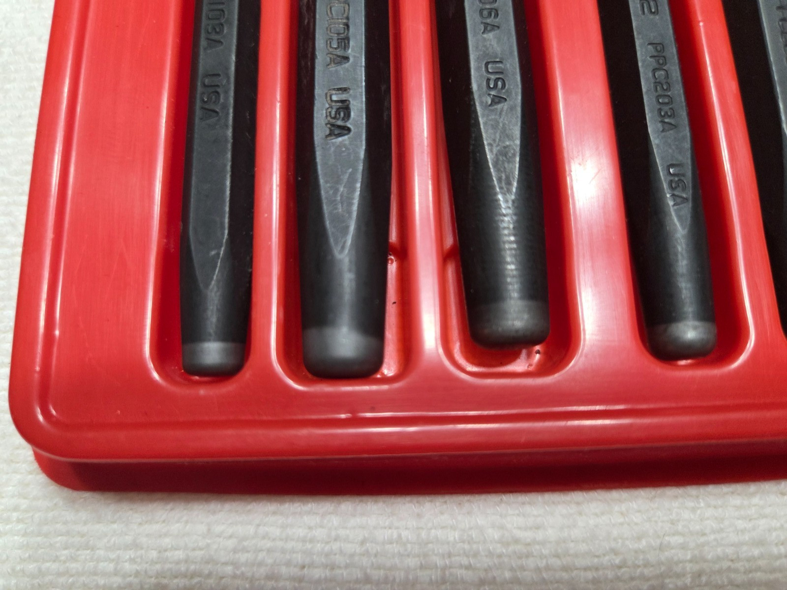 SNAP ON 11 Piece Punch and Chisel Set w/ Plastic Tray. PPC710BK NEW. Missing 1
