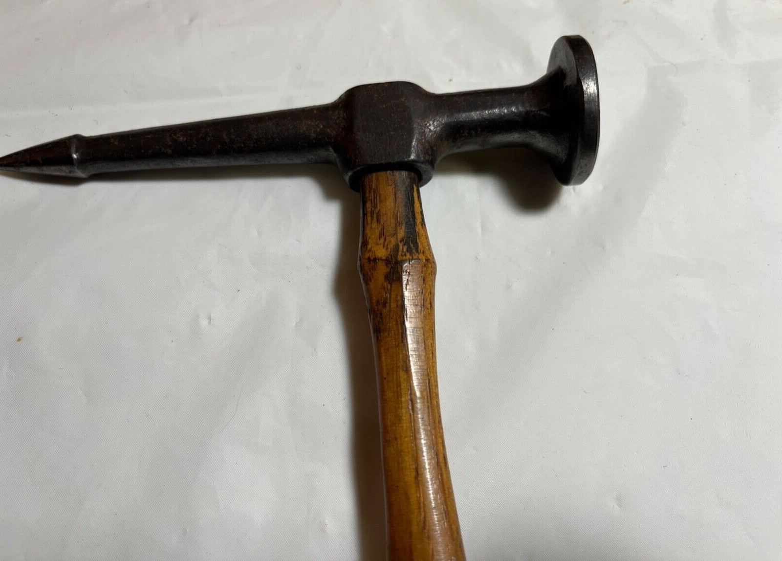Vintage Handsome Auto Body Hammer Pick and Finish – 12″ Length – 12oz weight
