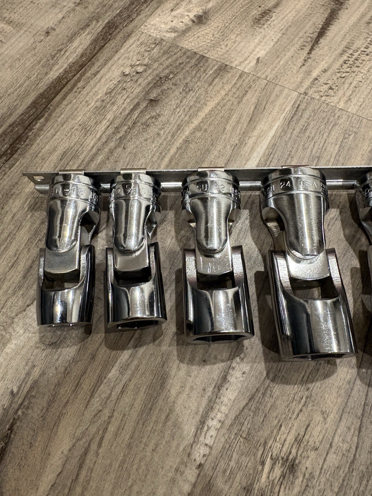 NOS Snap-On Tools 1/2″ drive 9/16″ – 15/16″ 6-pt. Shallow Swivel Socket Set