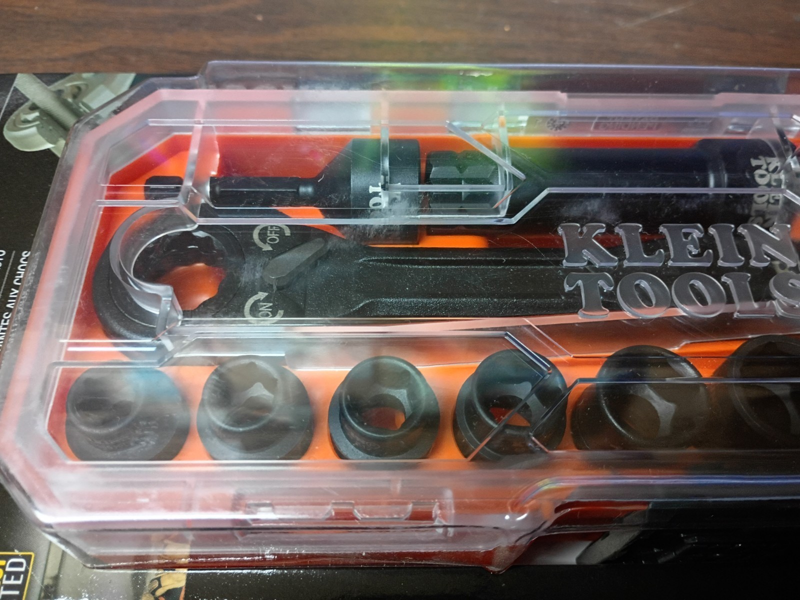 KLEIN TOOLS 65400 15-PIECE PASS THROUGH SOCKET WRENCH SET 3/8″ DRIVE NEW