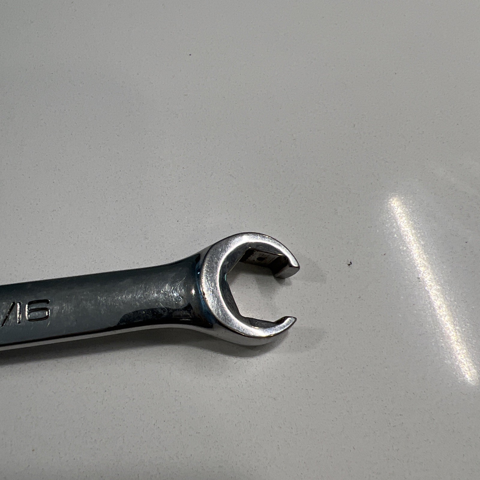 Snap-on Tools 5/8″ & 11/16″ 6-point Flare Nut Tubing Line Wrench RXFS2022B USA