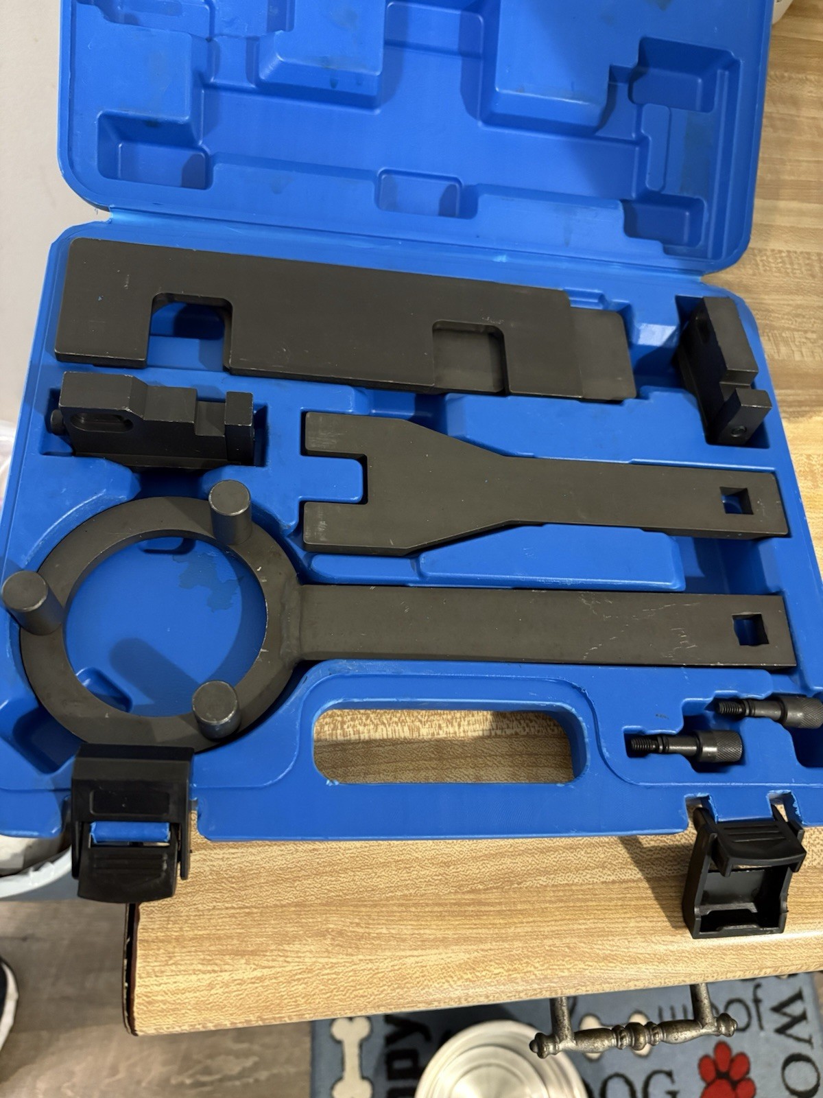 CAMSHAFT TOOLS