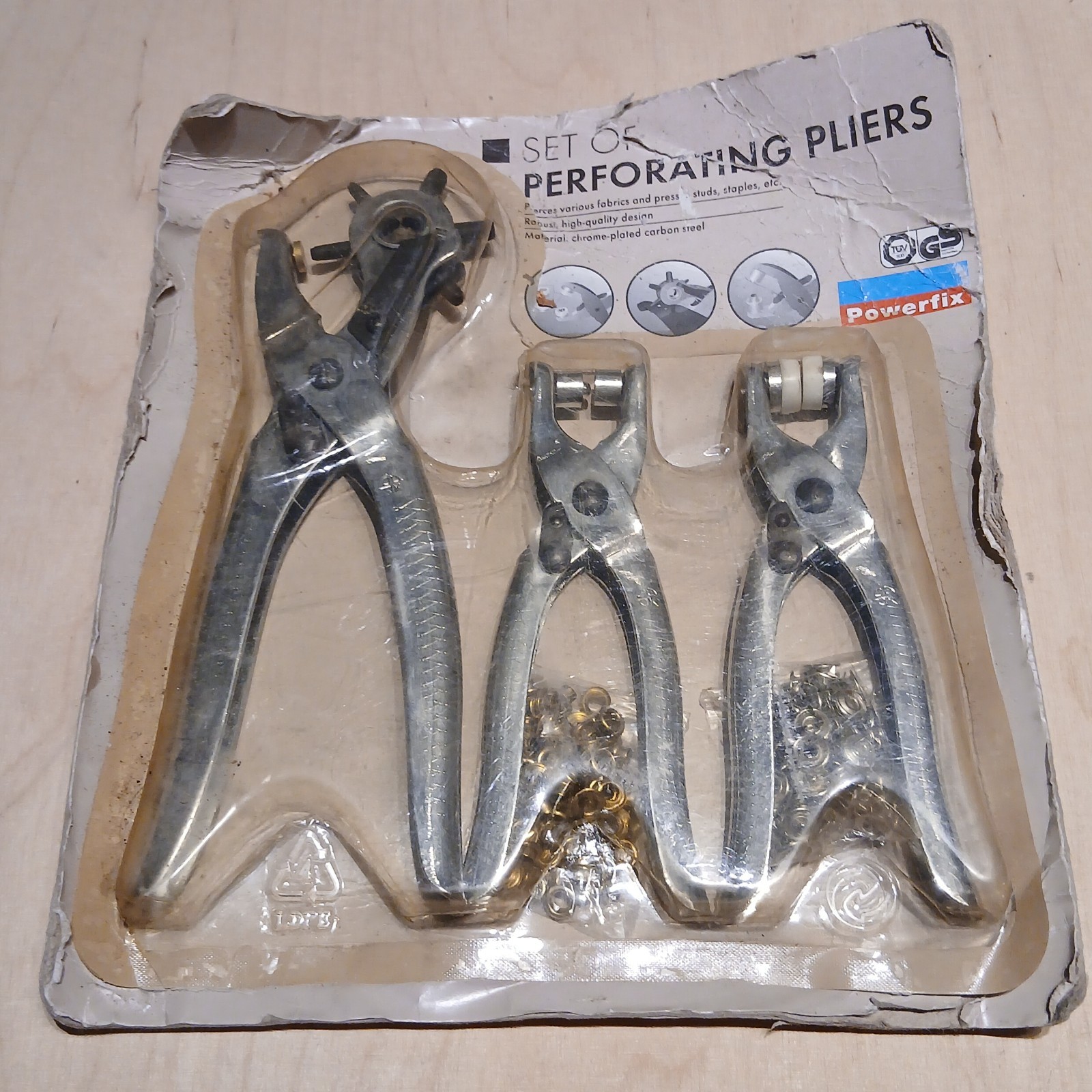 Set of Perforating Pliers Fabrics Studs Staples Chrome Plated Carbon Steel