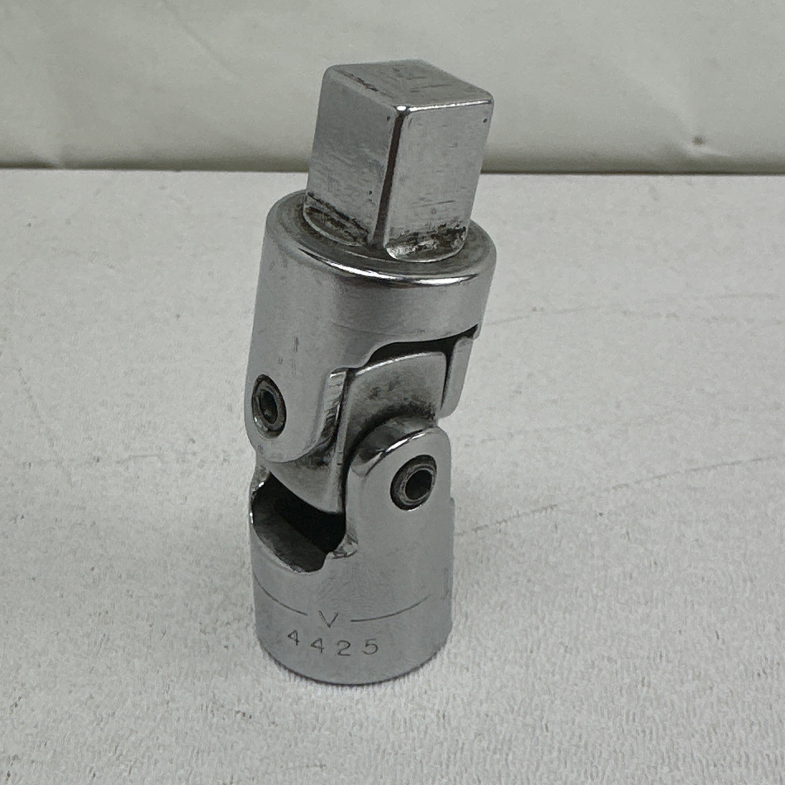 Craftsman 1/2″ Drive Swivel Universal Joint Socket -V- 4425 USA