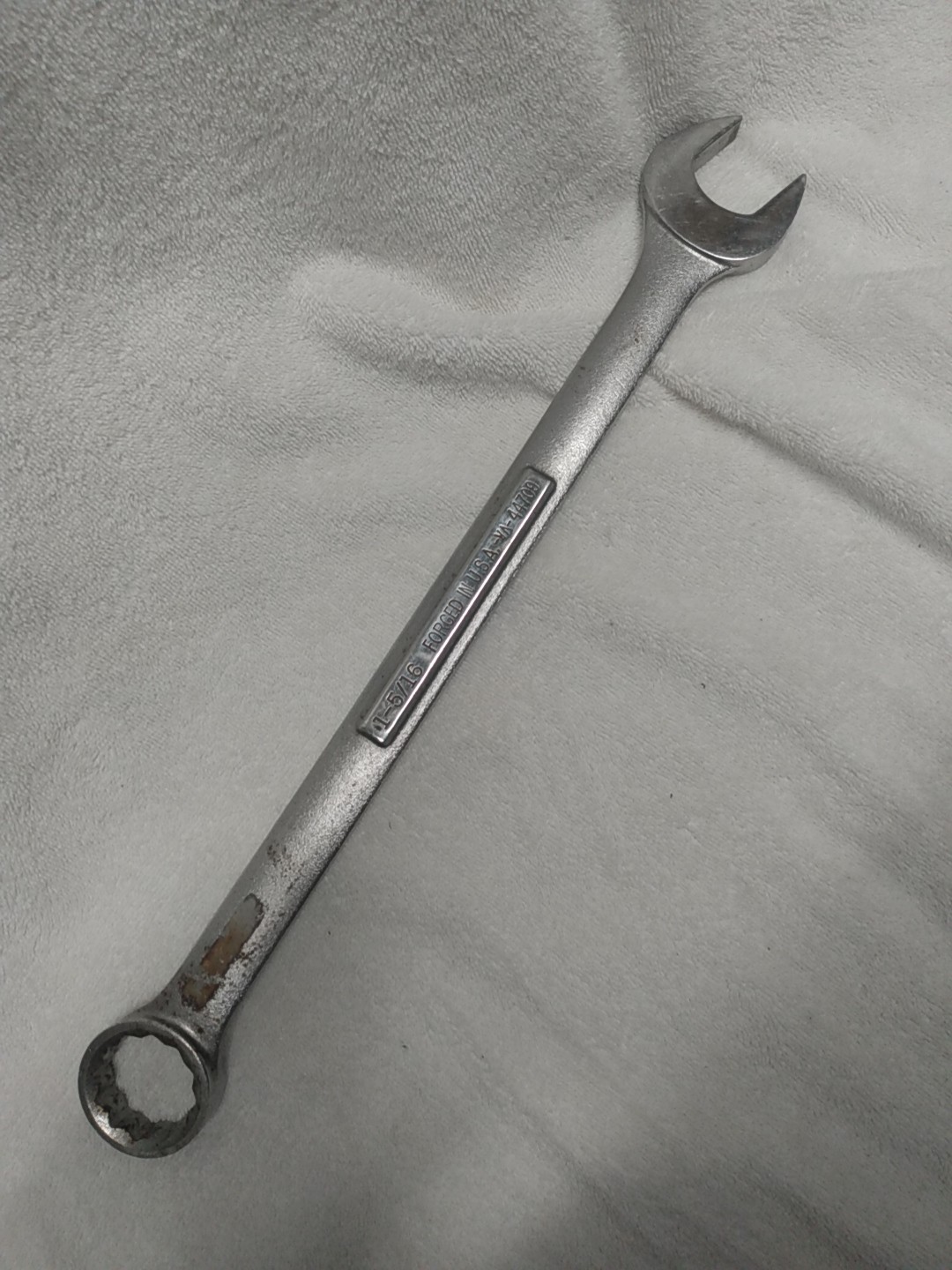 Craftsman 1-5/16 Open/ 12 pt Closed Ended Combination Wrench VA-44709