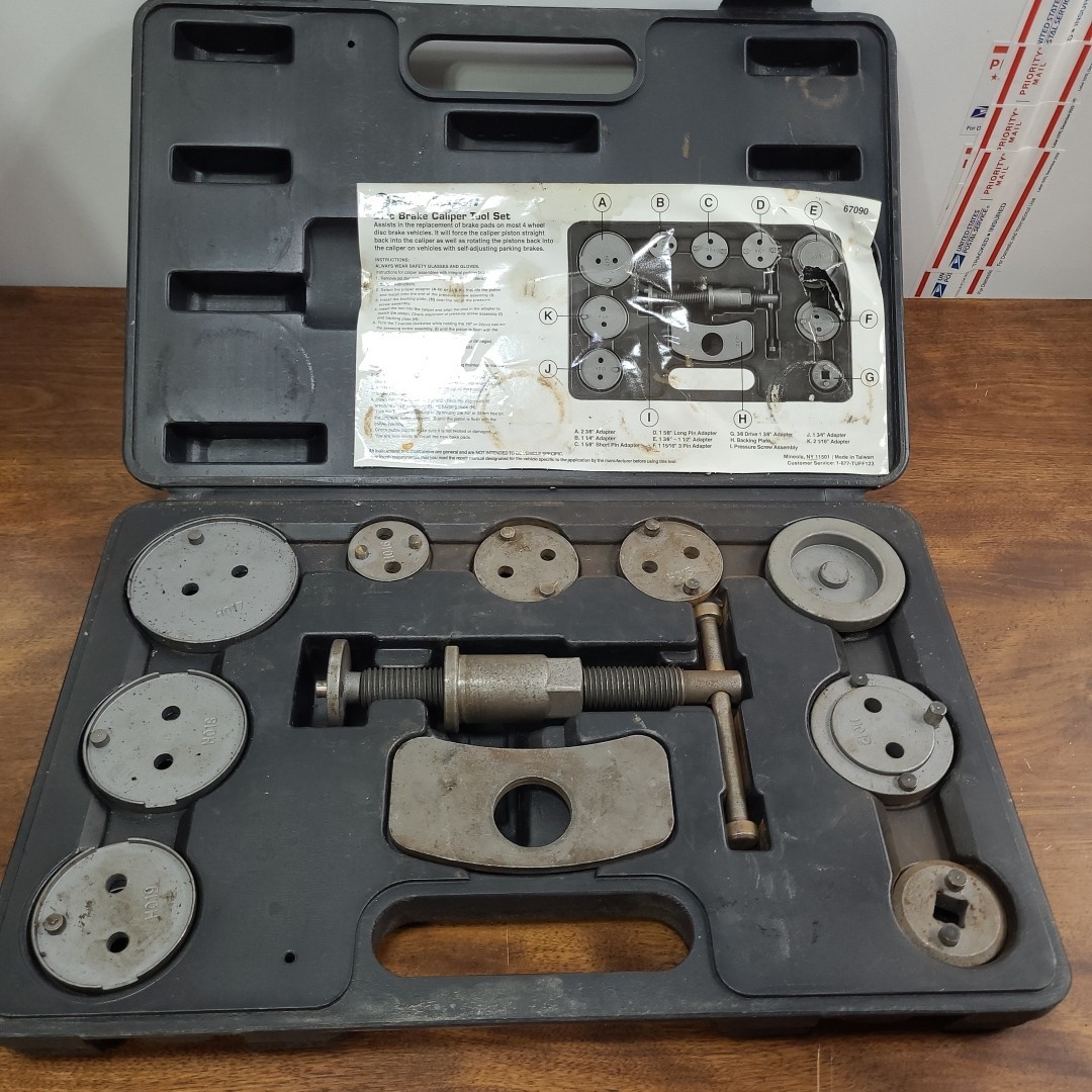 Evertough Disc Brake Caliper Tool Set 67090