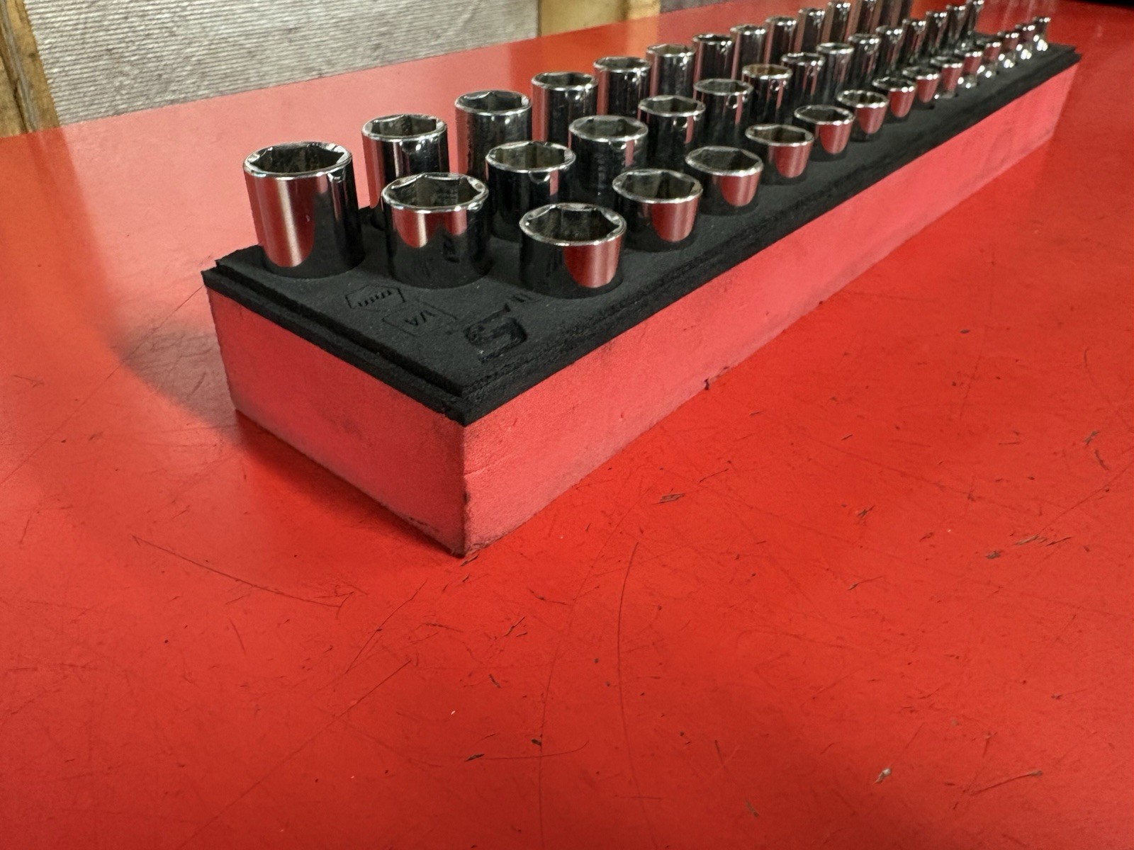 Snap-On Tools 42pc 1/4″ Drive 6-Point Metric Foam Socket Set