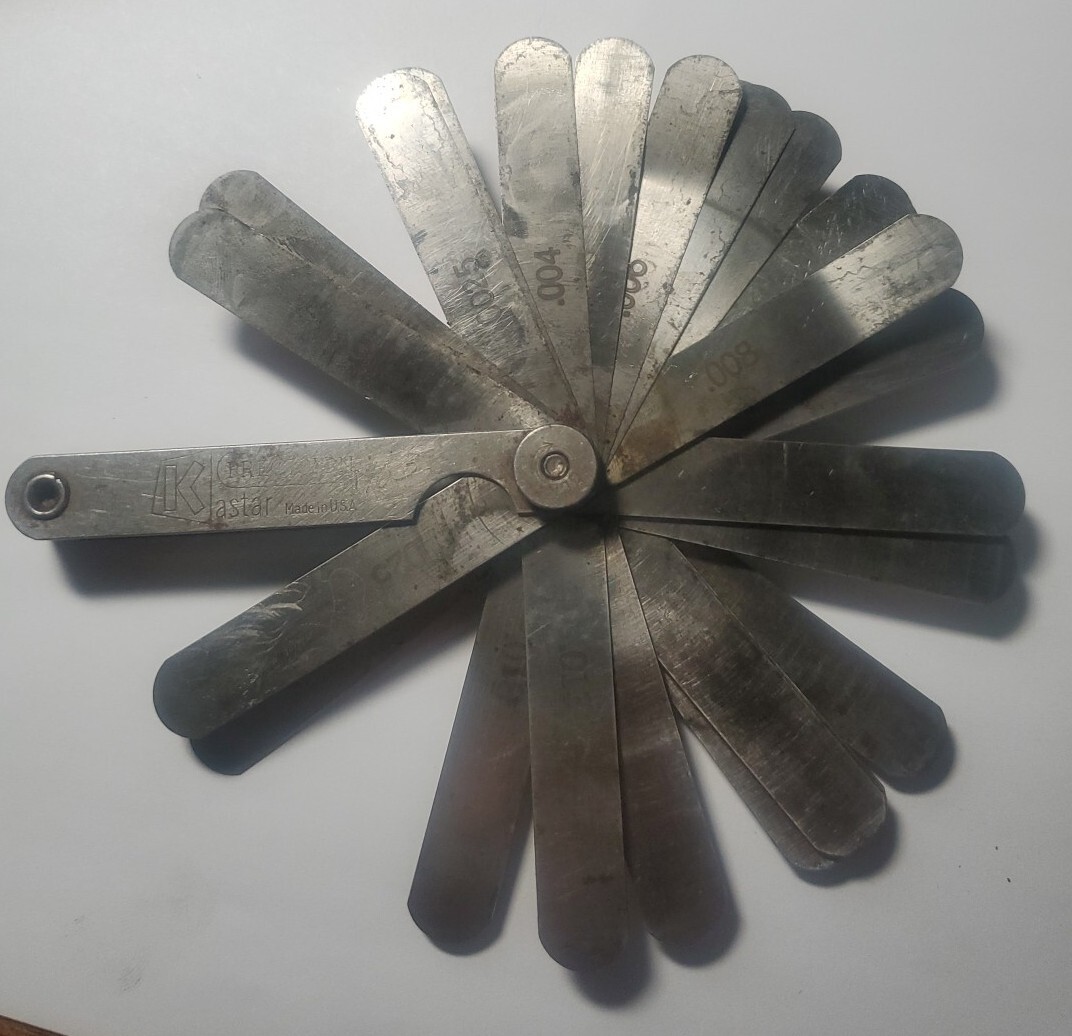 Vintage Kastar Feeler Gauge Set Made in USA 25 Blades SAE .0015-.025