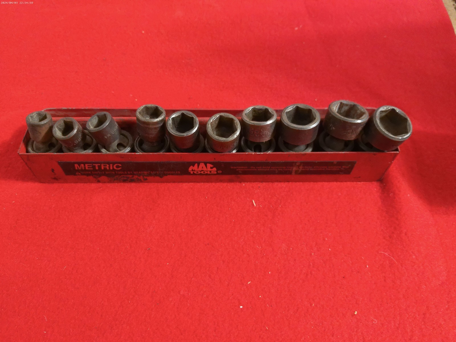 MAC Tools USA 10pc Metric 10-19mm XT23Y Swivel Impact Socket Set, 3/8″ Drive