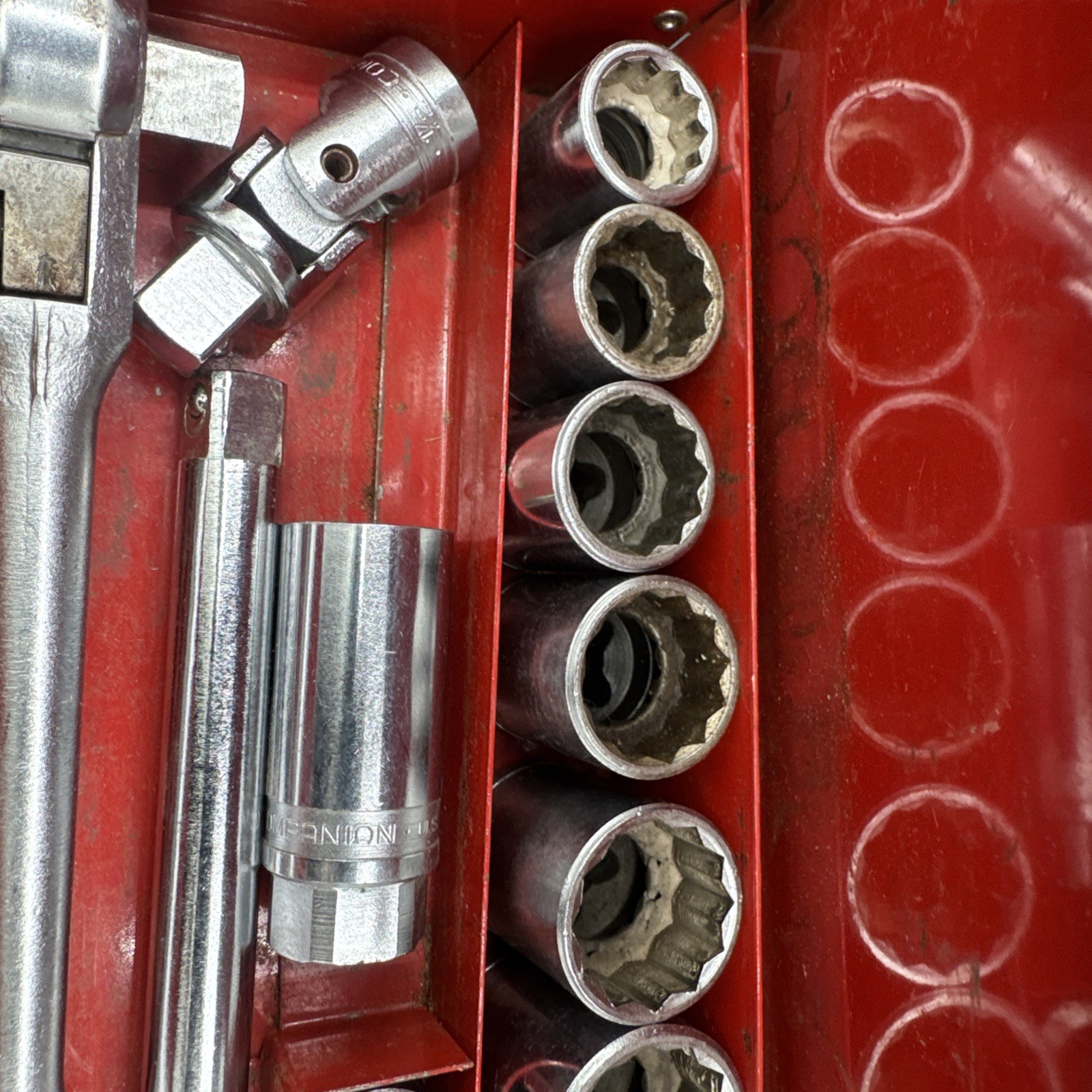 VINTAGE COMPANION 16 PC 1/2″ DRIVE 12 PT SOCKET SET 7/16″- 1 1/8″ W/CASE USA