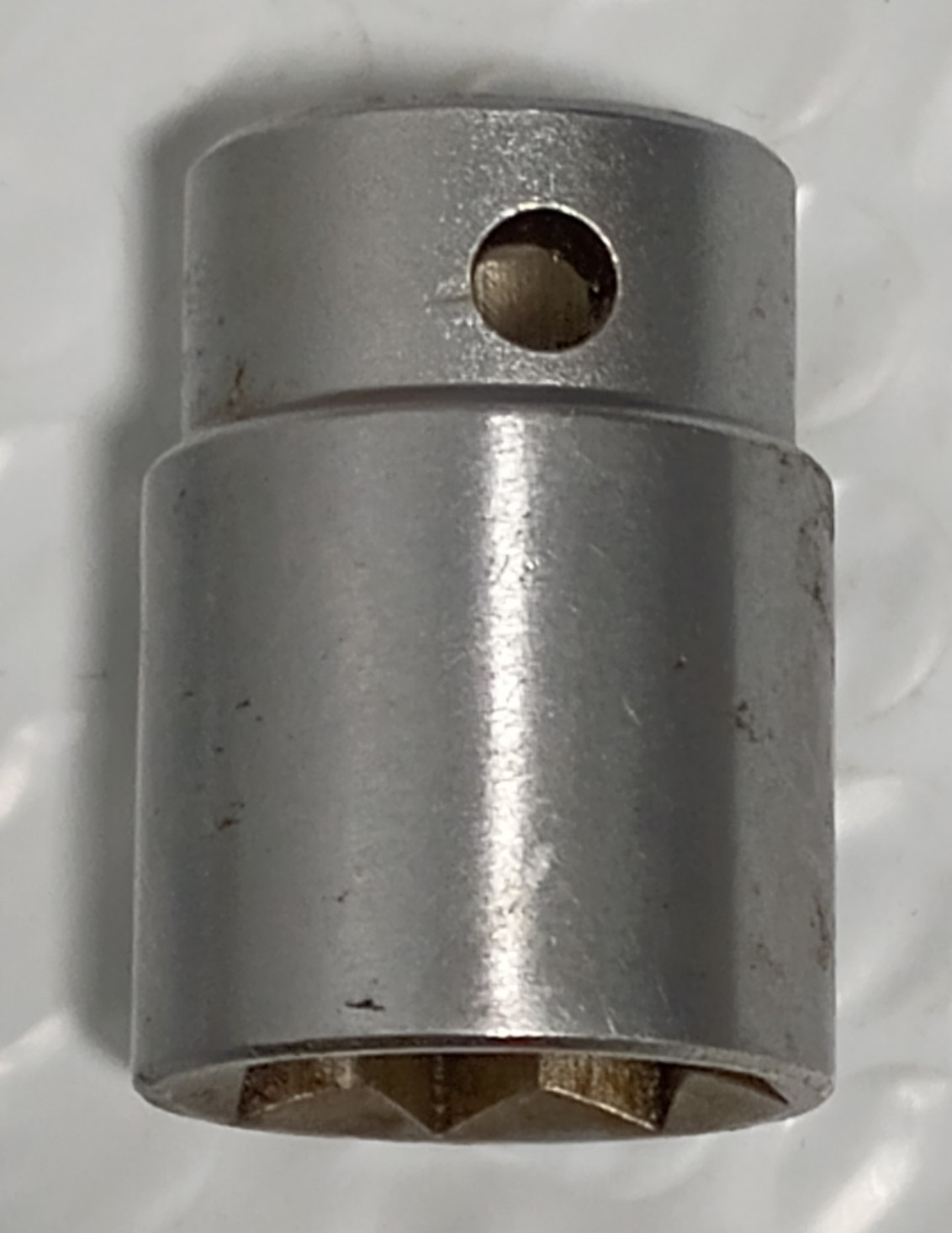 MAC TOOLS «SABINA» V208, 1/2″ DRIVE, 5/8″ «STAR» SOCKET, 8 POINT.