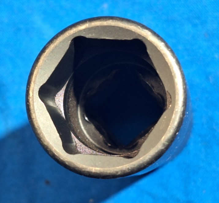 Snap-On A98M 1/2″ drive METRIC 19mm-21mm lug nut flip socket