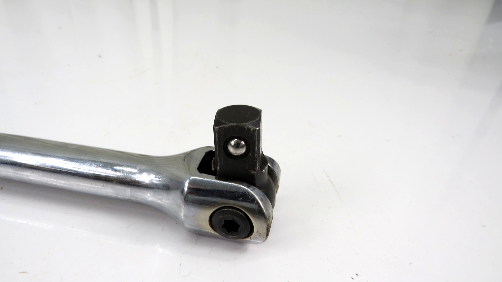 MATCO C30FH 1/2″ Drive Flexible Head Breaker Bar 29” Long Silver