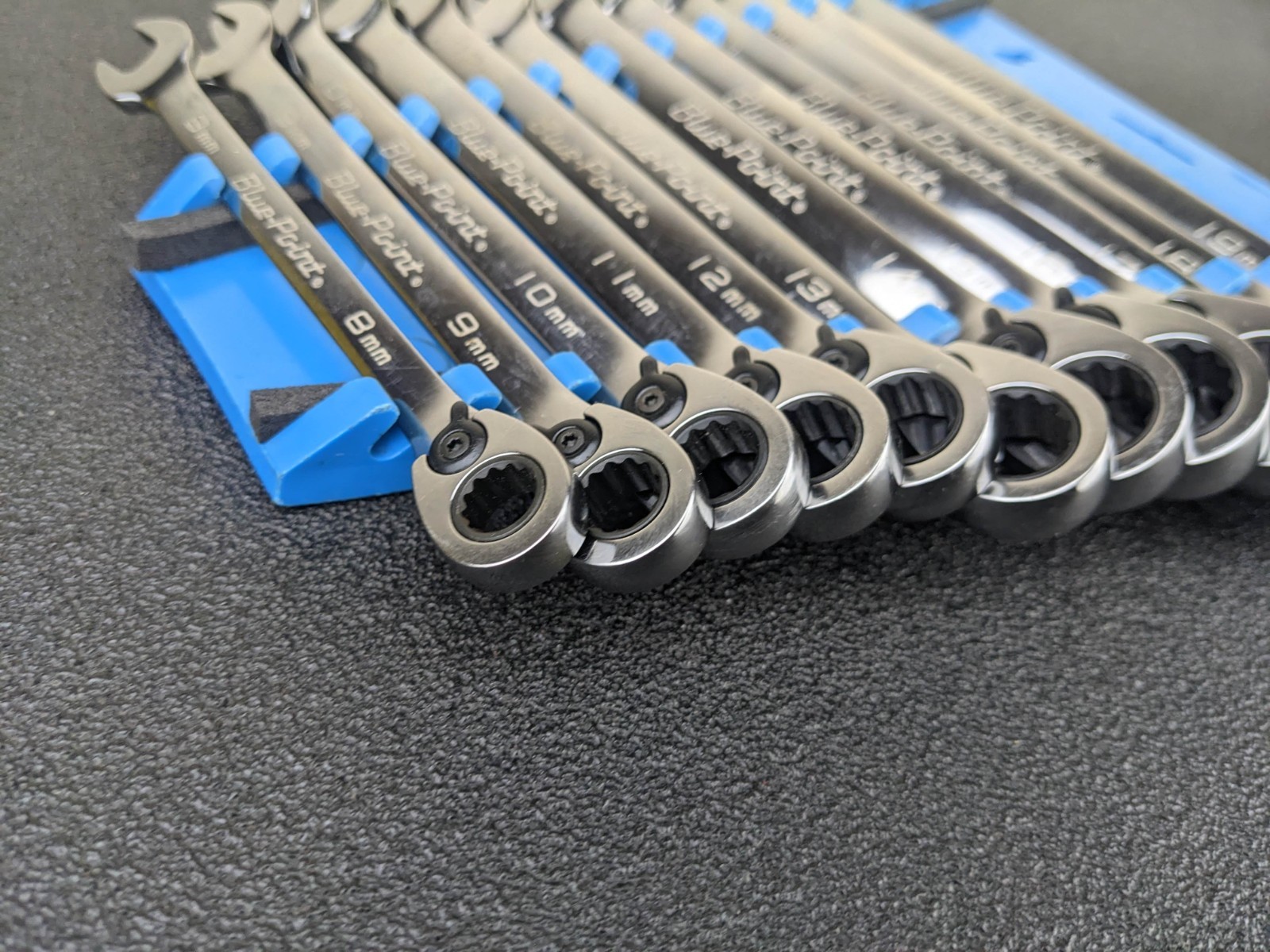 #bo678 Blue Point BOERM712 12 Pc Metric Reversible Ratcheting Wrench Set 8-19mm