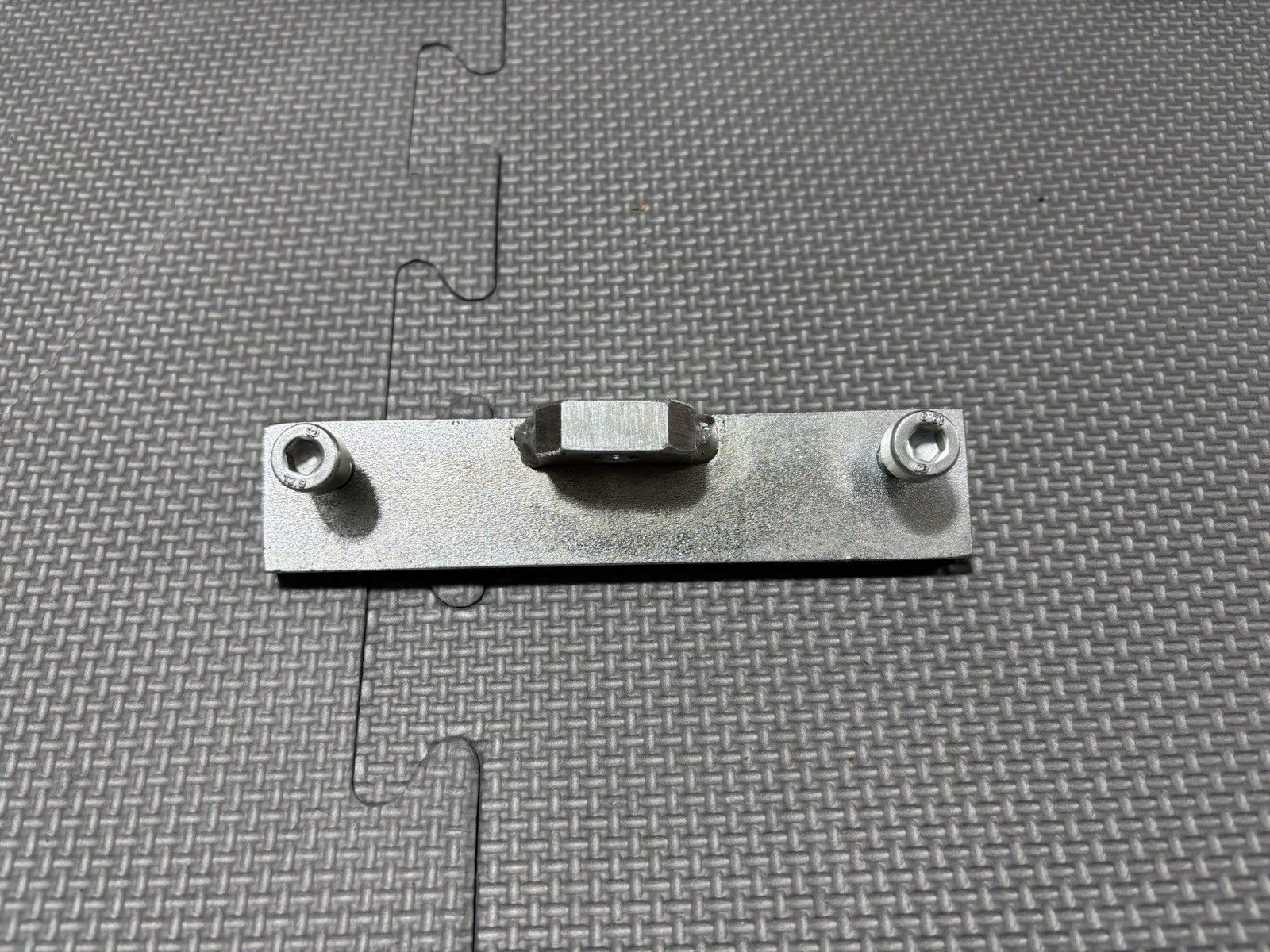 Porsche Tool P9634 Camshaft Hold Down Tool OEM 000-721-963-40-OEM