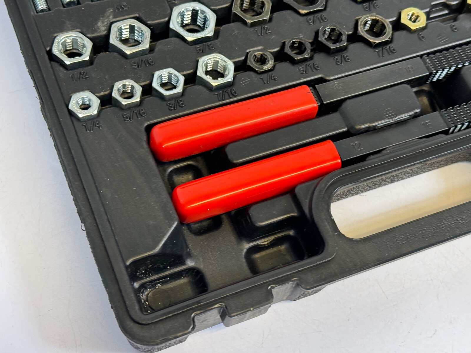 EverTough 67080 Thread Restoring File, Tap, and Die Kit / For Restoring Threads