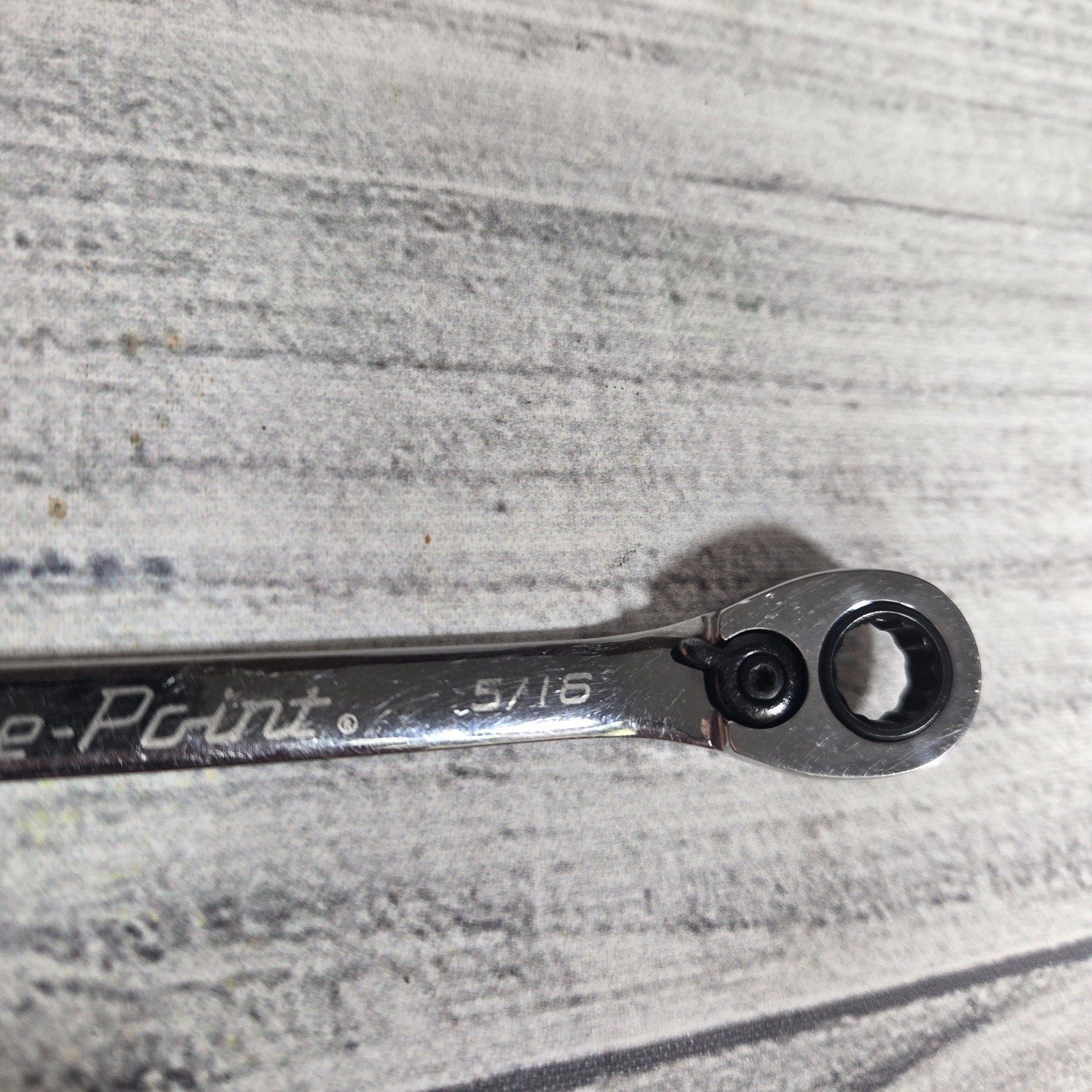Blue Point By Snap On 5/16″ SAE 15 Degree Offset Ratcheting Combo Wrench BOER10