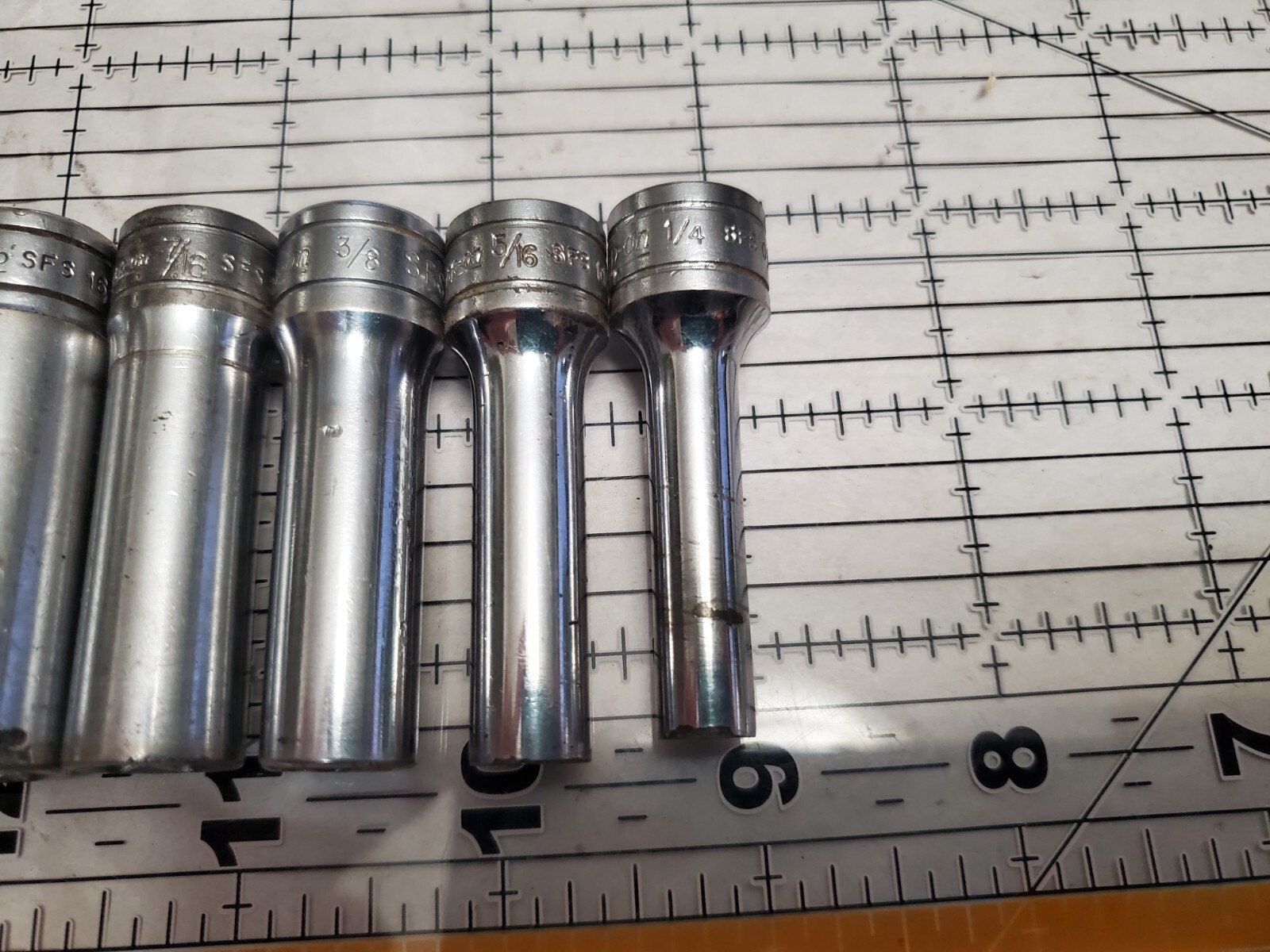 Snap On 211SFSY USA 1/4″ – 7/8″ 3/8″ Dr 10 Pc Deep Socket Set