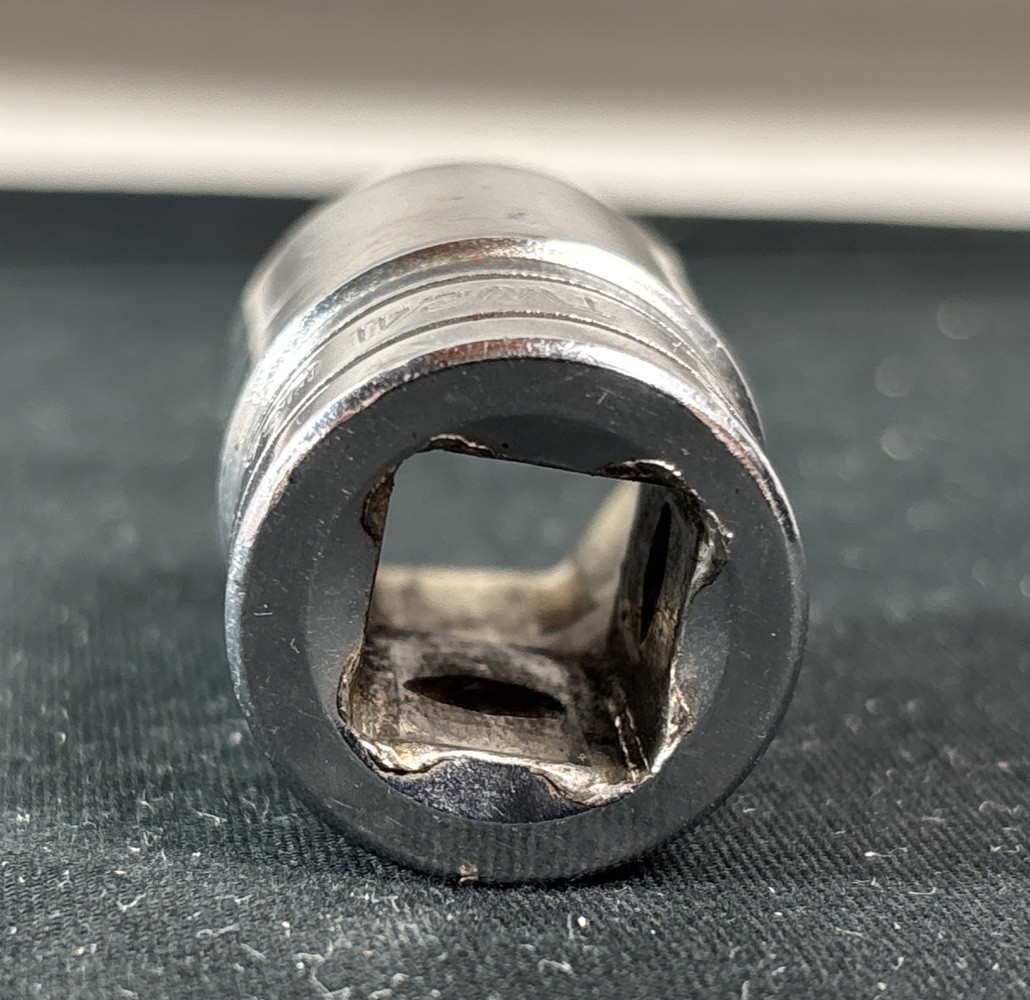 Snap-On Tools 3/4″ 6 Point 1/2″ Dr. Chrome Socket – TW241