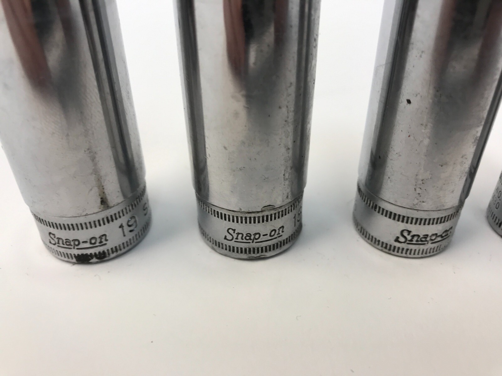 Snap On 11Pc Metric 3/8 Drive 6pt Deep Socket Set 9MM – 19MM SFSM