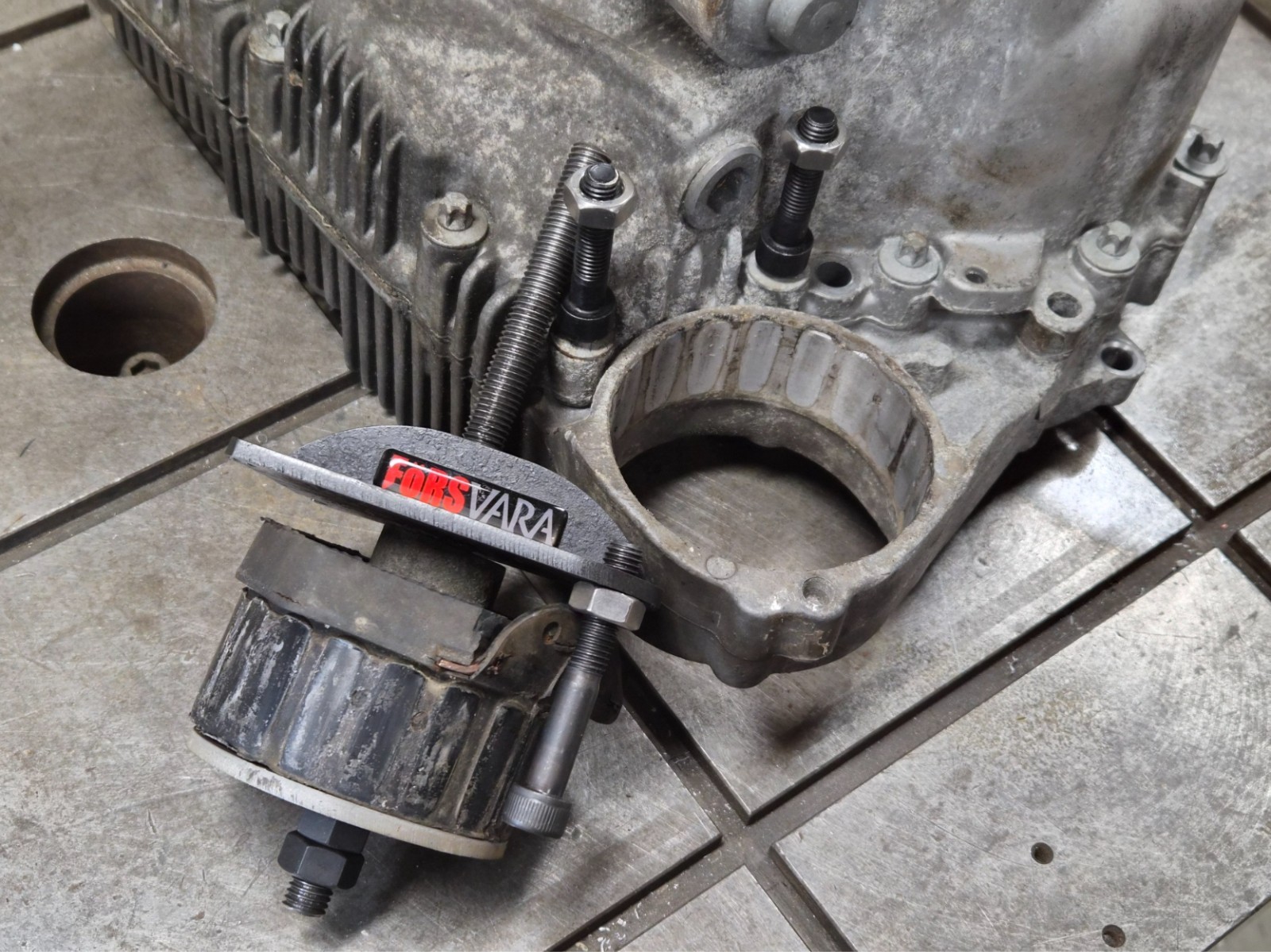 BMW X Drive Transfer case Bushing removal / Installation tool for E9X