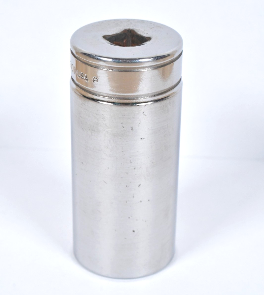 Snap-On SFS301 15/16″ SAE 3/8″ Drive 6-Point Deep Socket Chrome