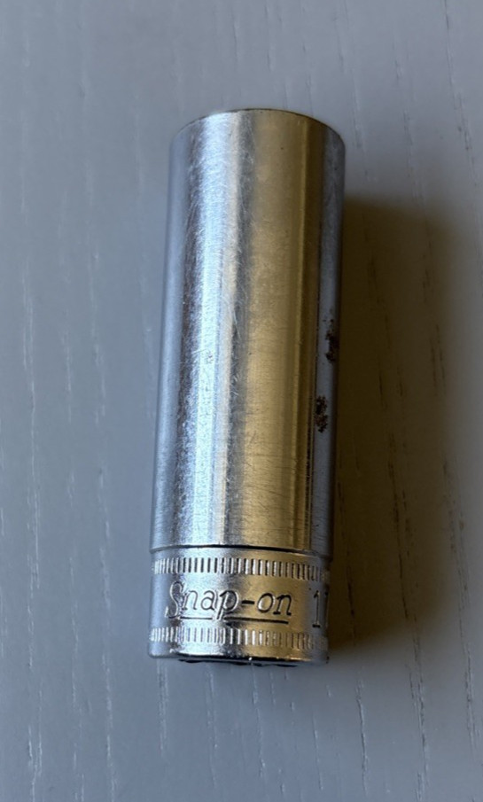 Snap-On #SFSM17 17MM Metric Deep Chrome Socket 3/8″ Drive 6PT Made In The USA