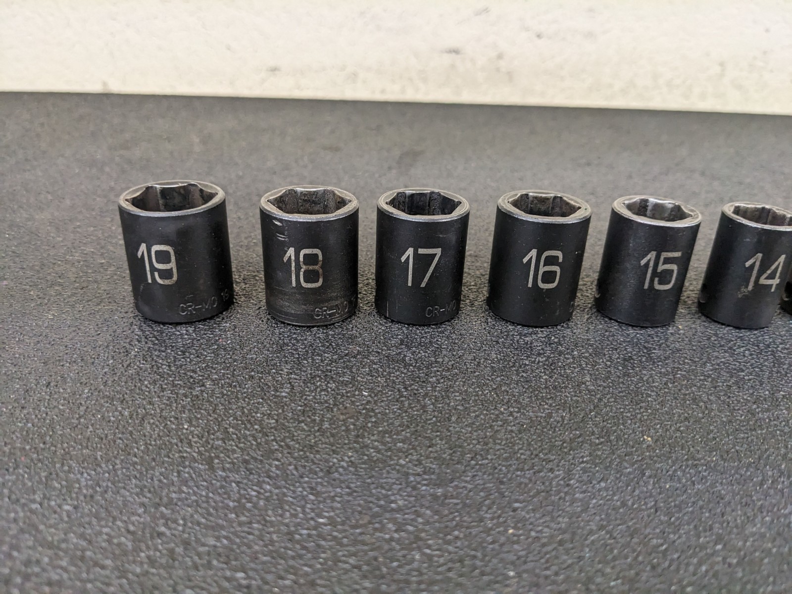 #bo195 Matco Tools ADV 3/8 Drive Short Shallow Impact Socket Metric 6 Point Set
