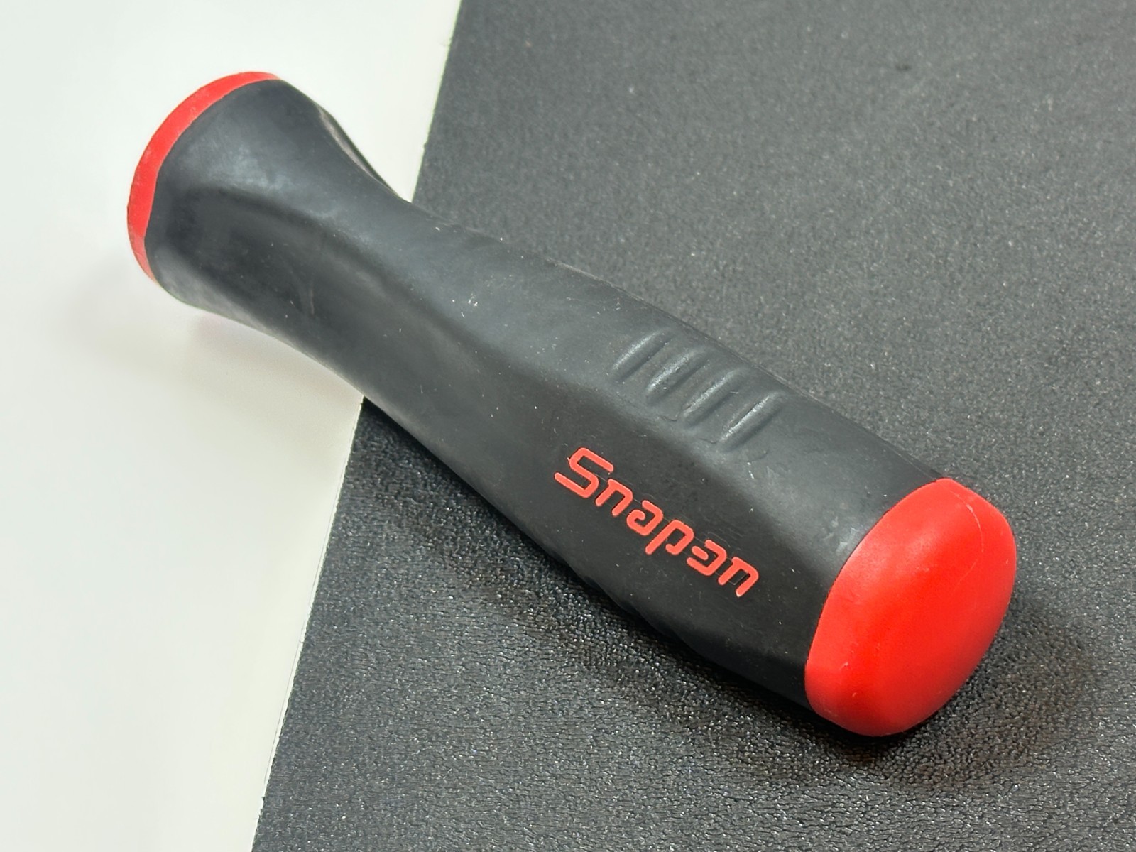Snap-on Tools USA SGHF817A RED Soft Grip Round File Holder Grip (Handle Only)