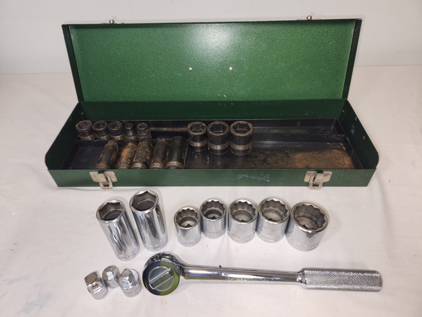 S-K Tools 1/2″ Socket Set 12 Point Chrome 6 Point Impact Ratchet and Box