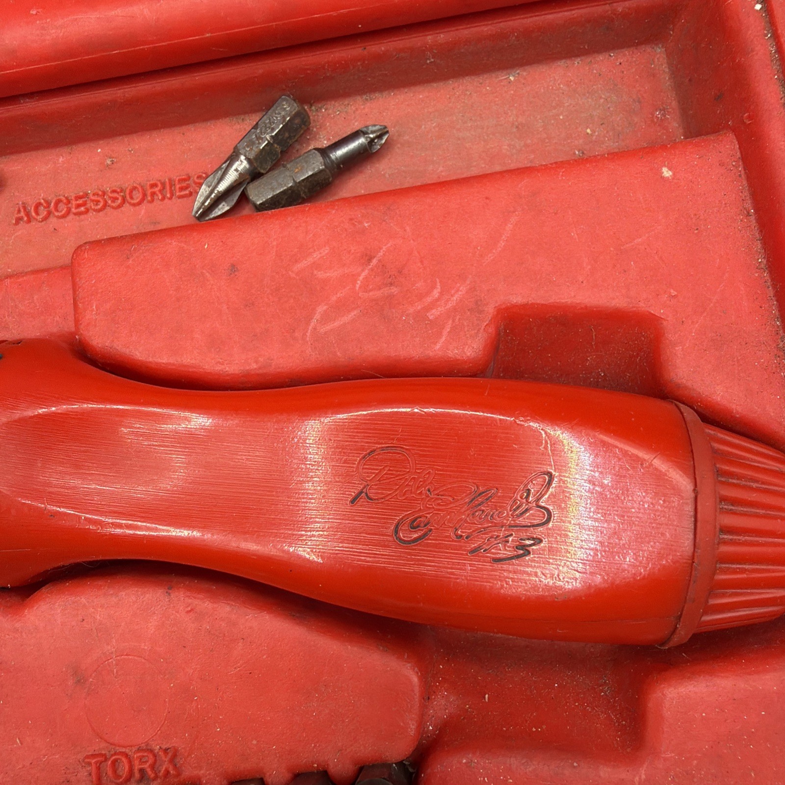 Snap On Tools Ratcheting Screwdriver Set Red Dale Earnhardt Bits & Case SSDMR220